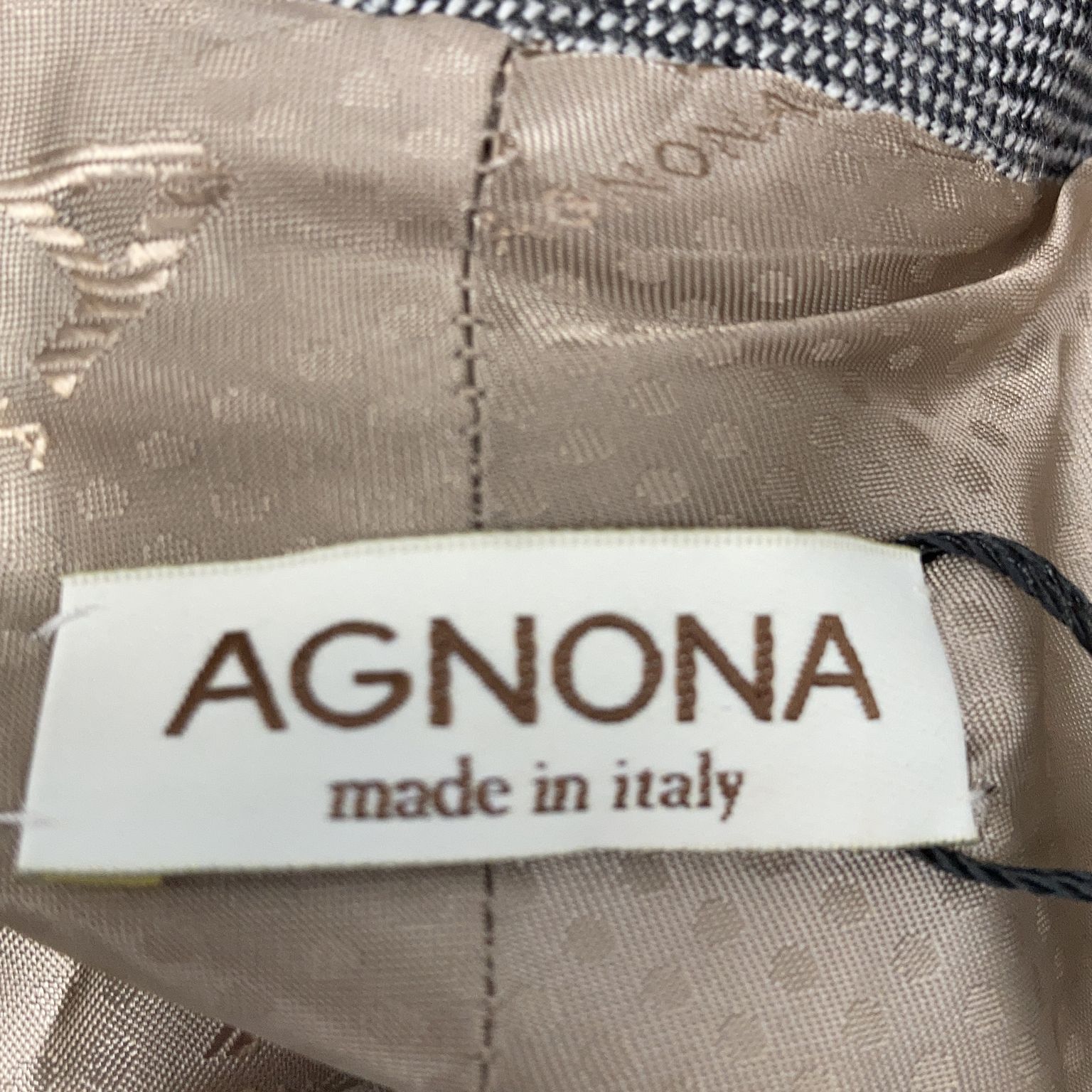 Agnona