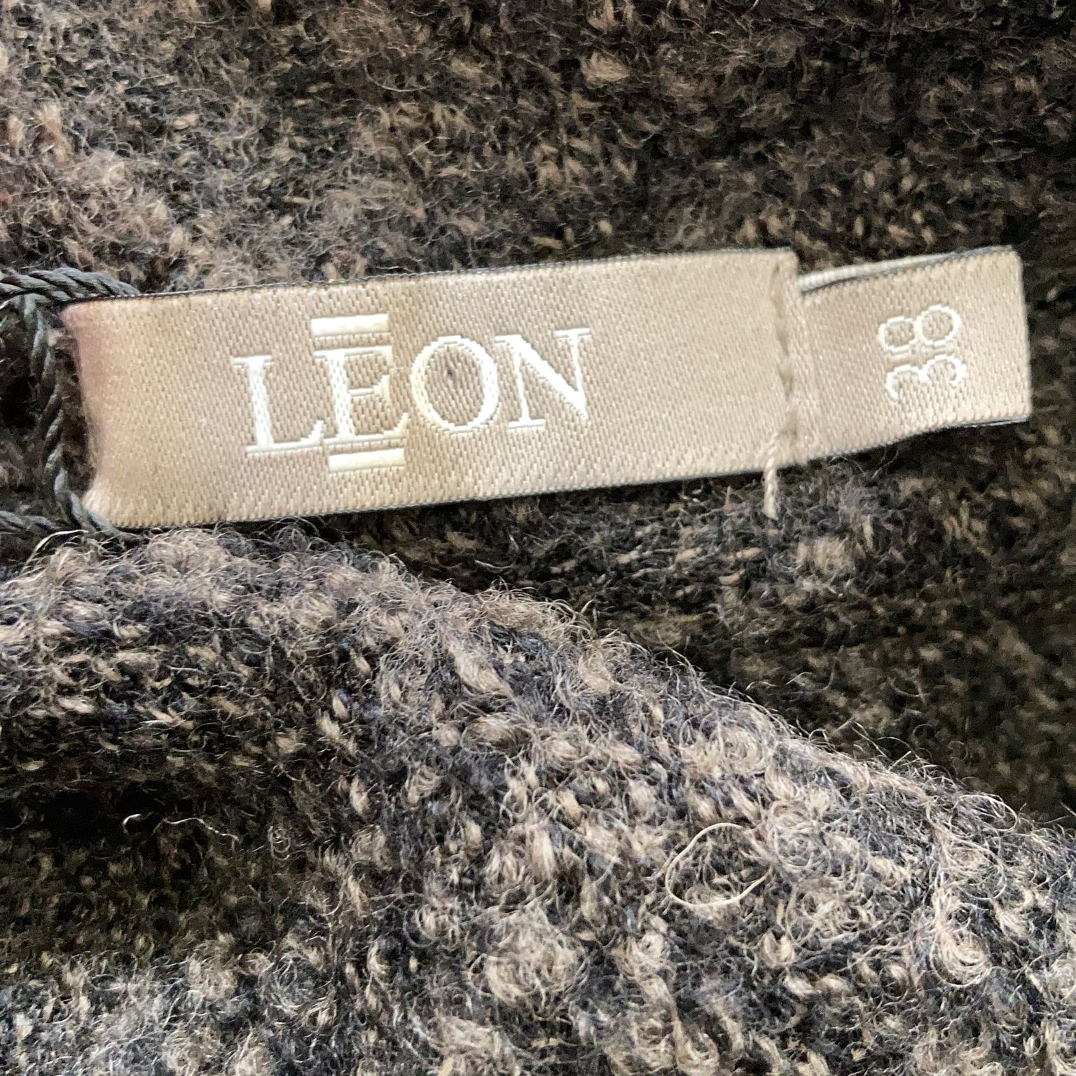 Leon