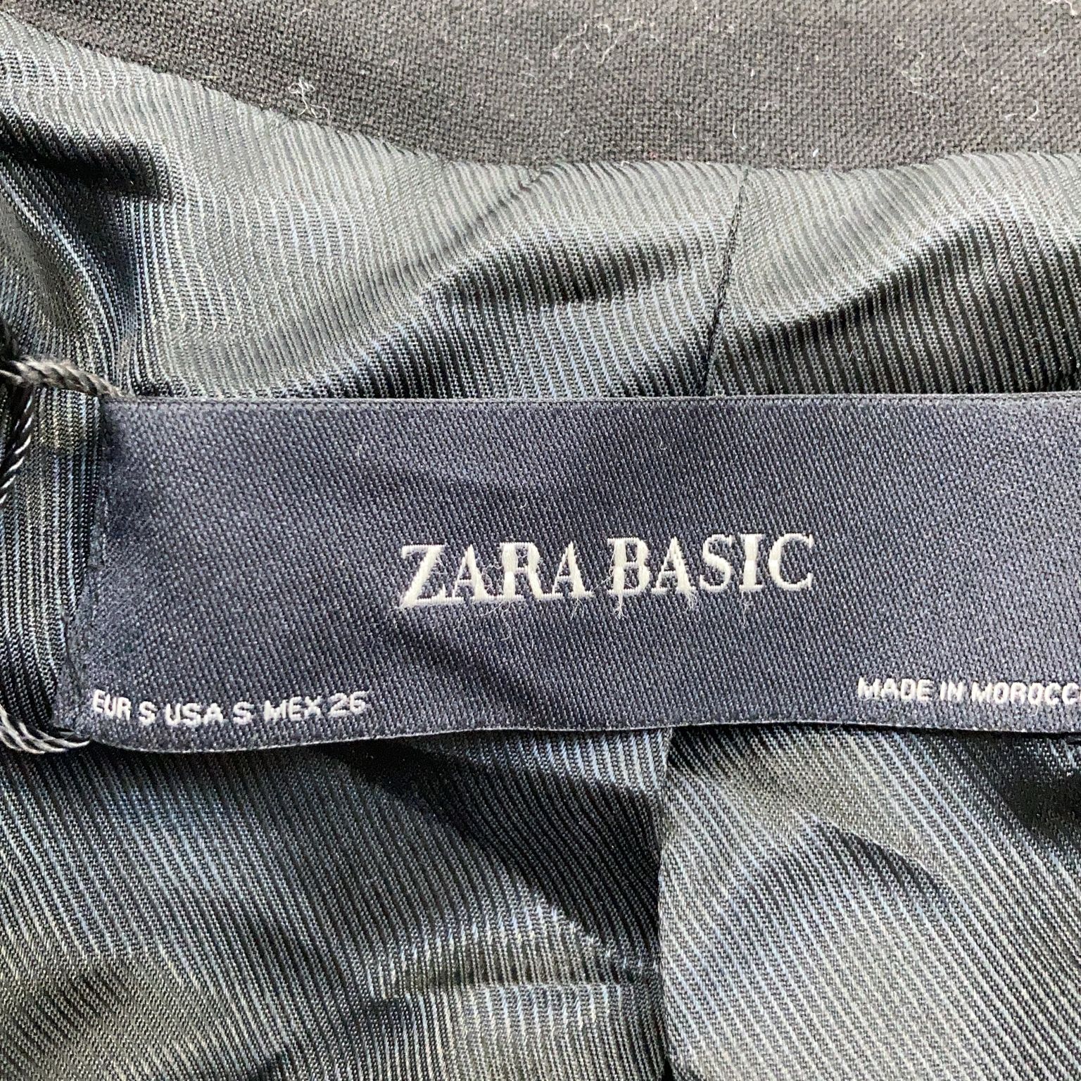 Zara Basic