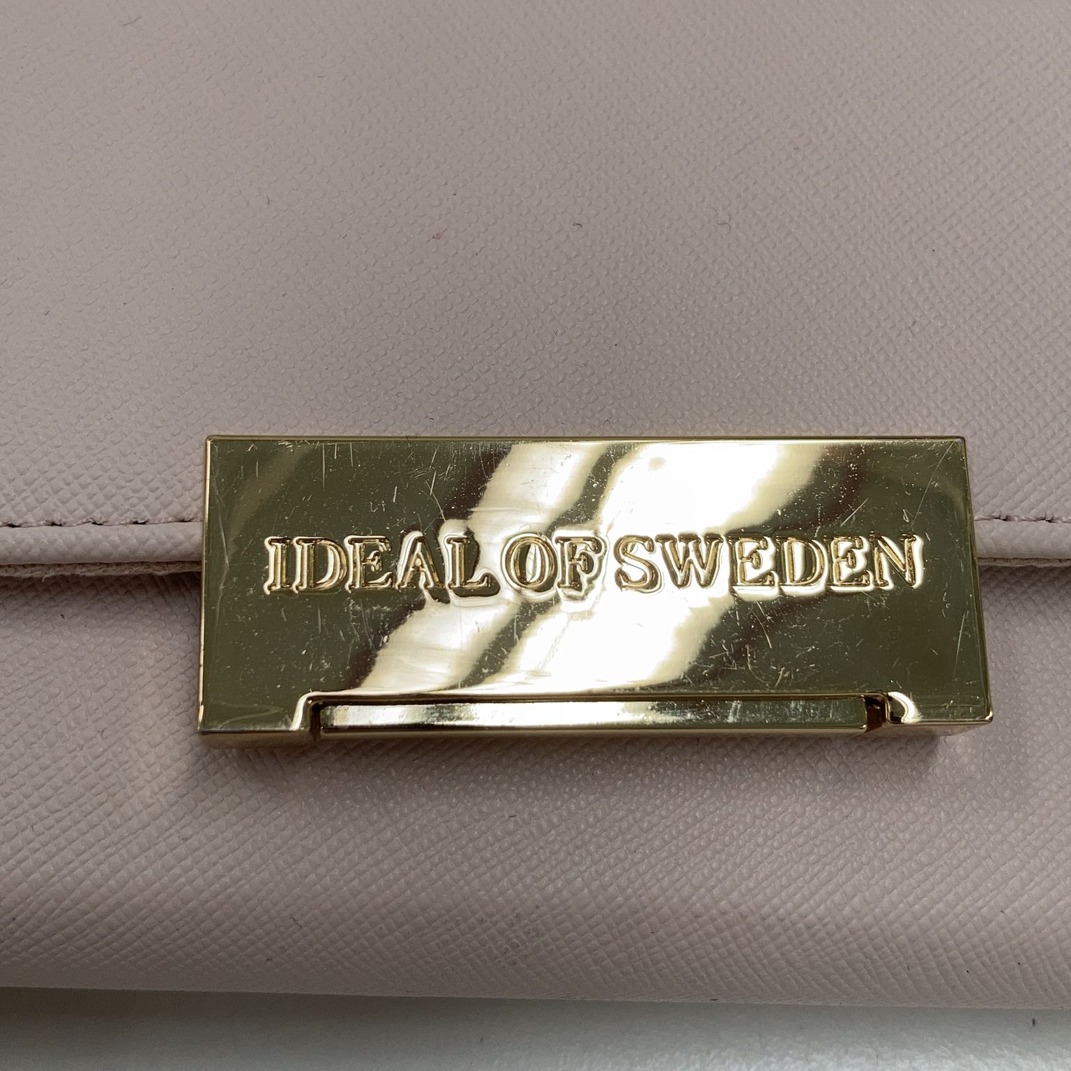 iDeal of Sweden