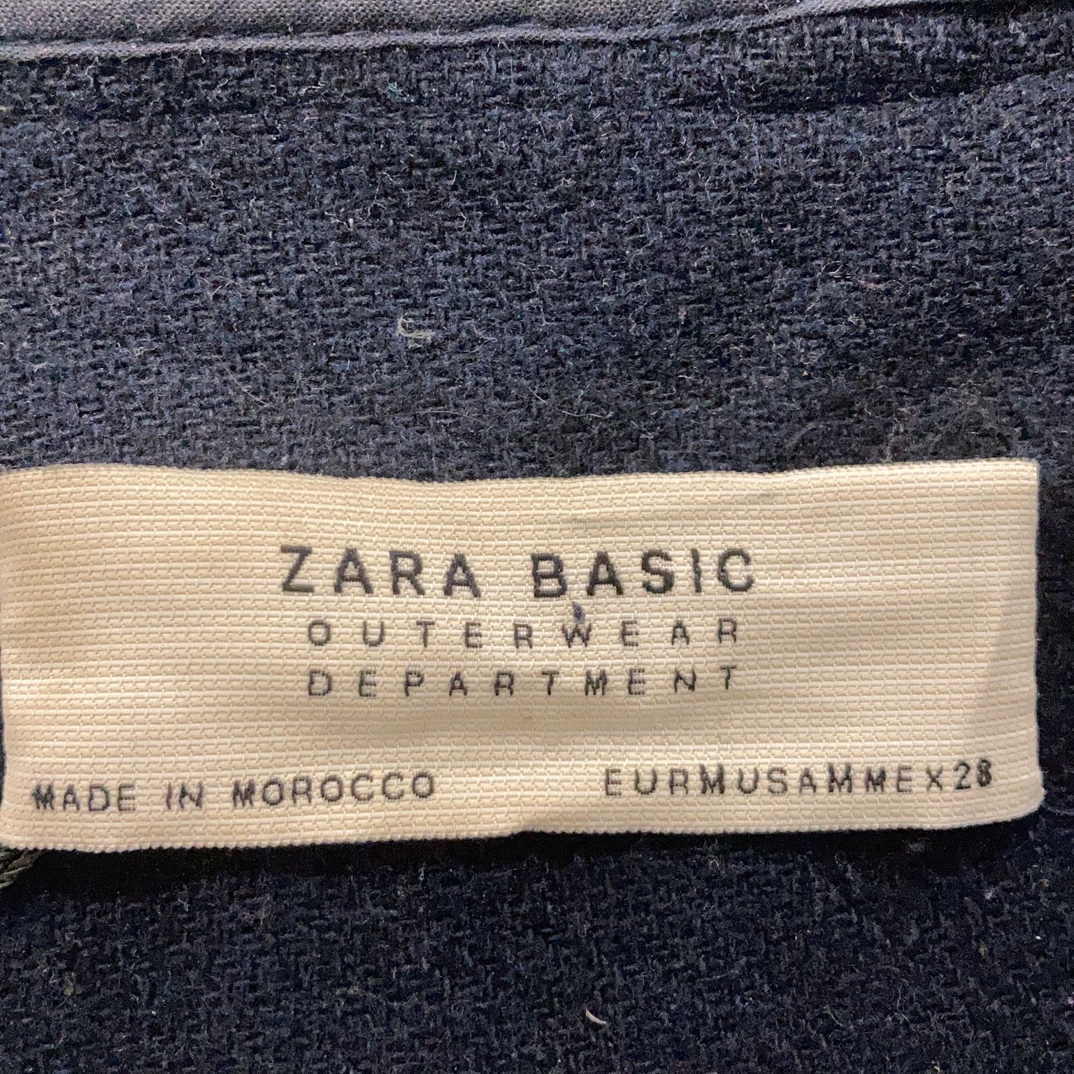 Zara Basic