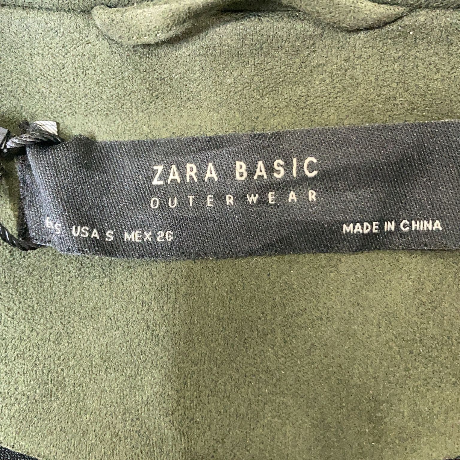 Zara Basic