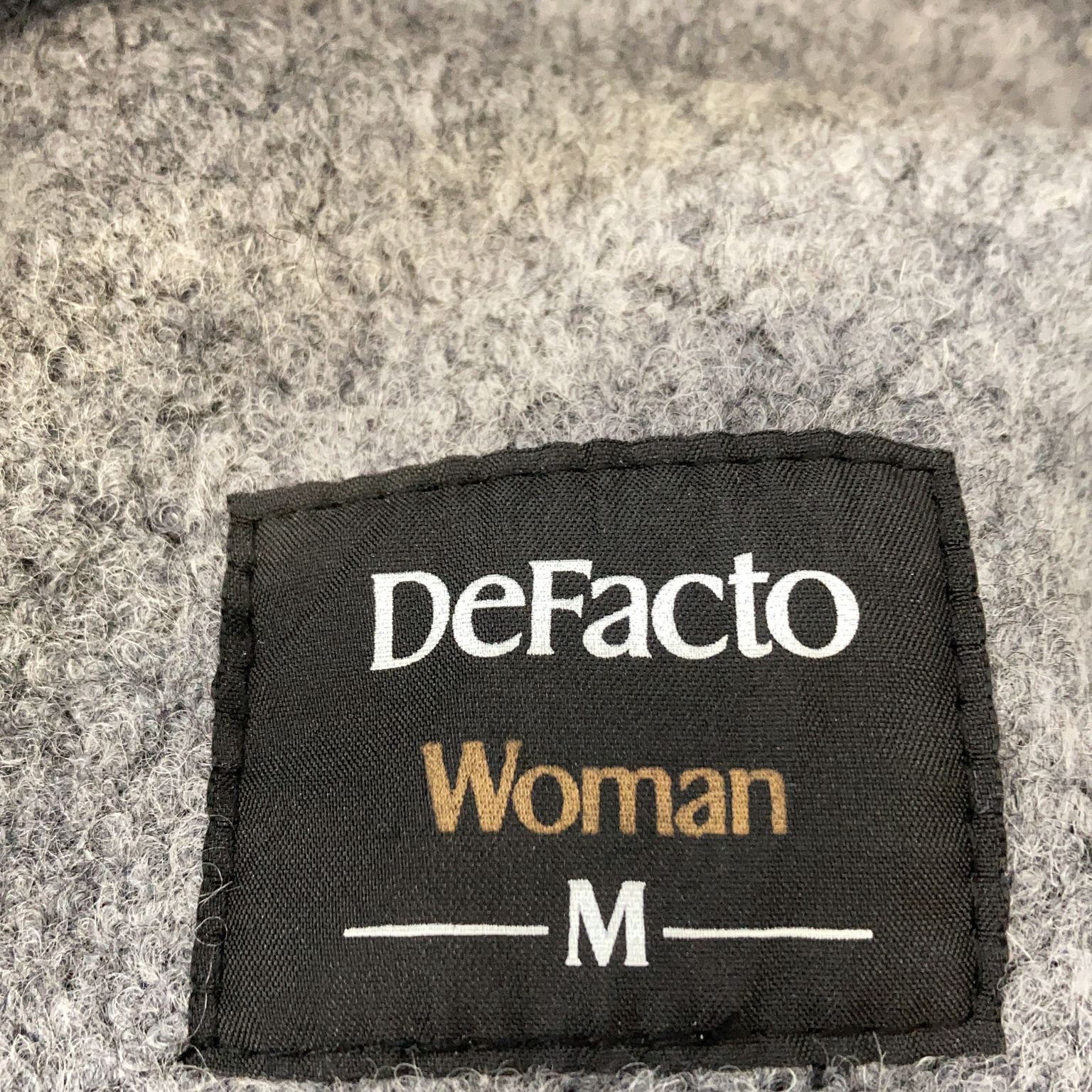 DeFacto Woman