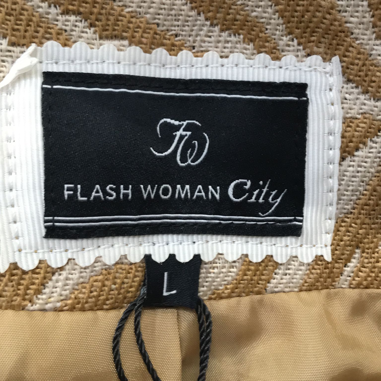 Flash Woman City