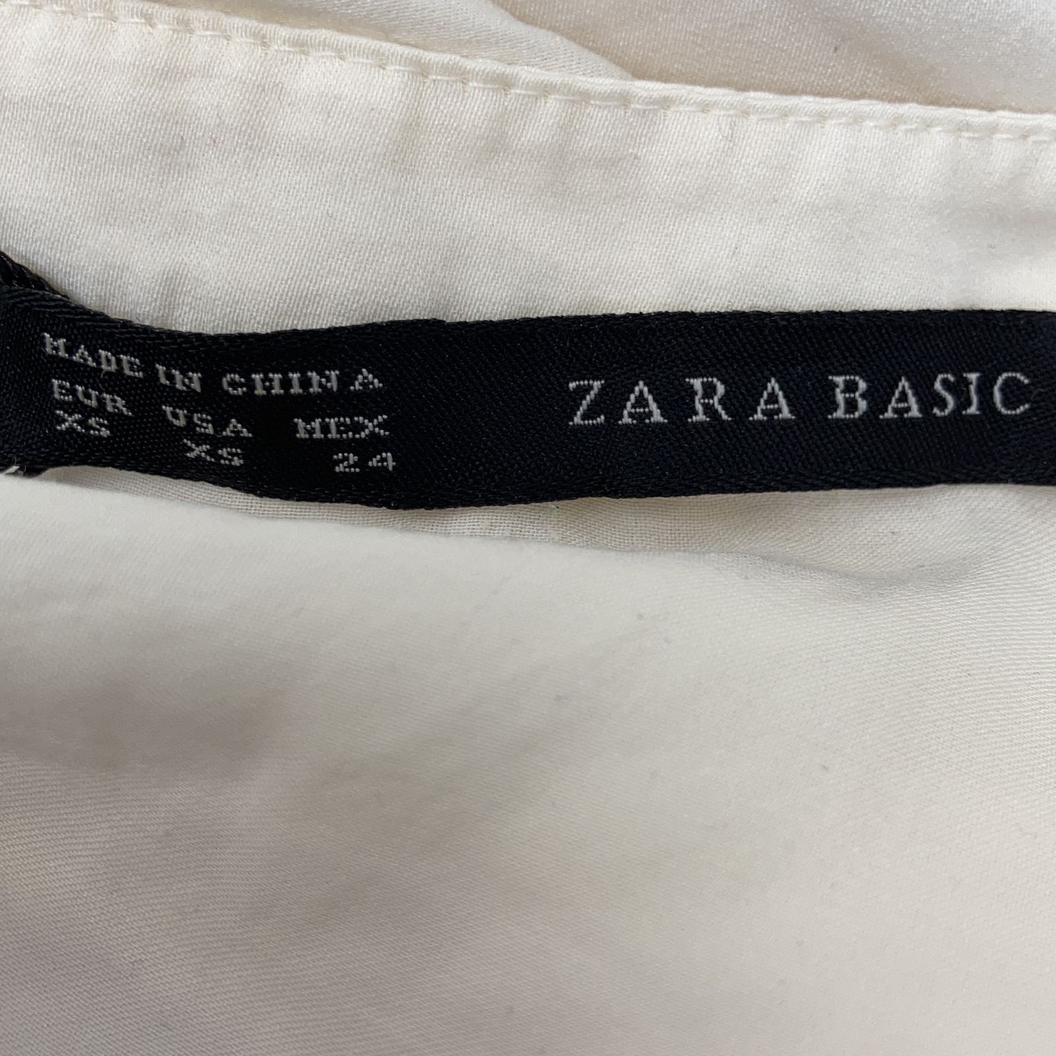 Zara Basic