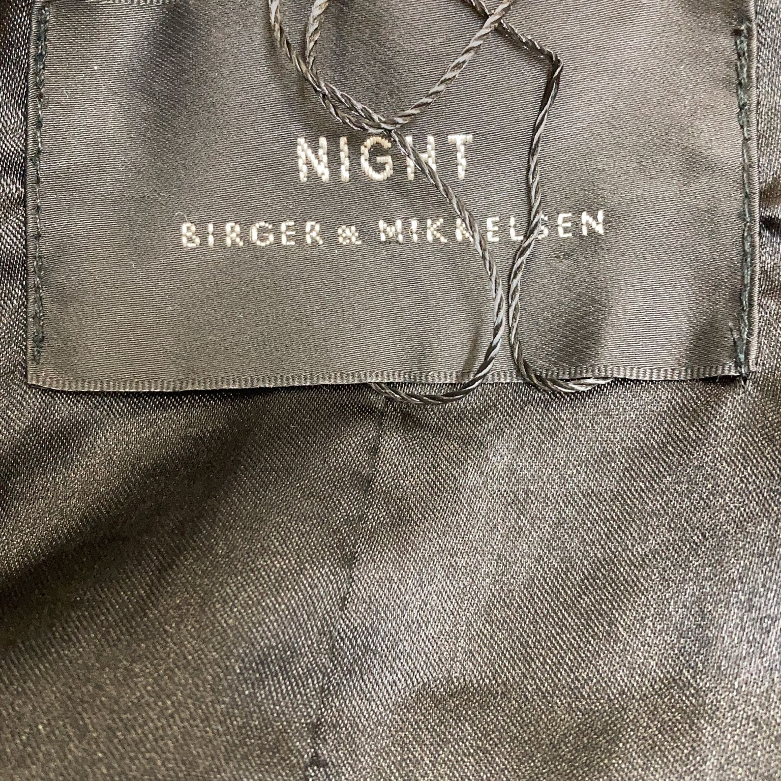 NIGHT Birger et Mikkelsen