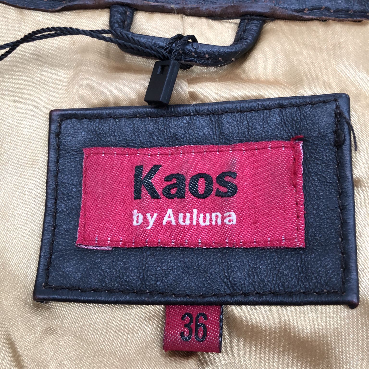 Kaos by Auluna