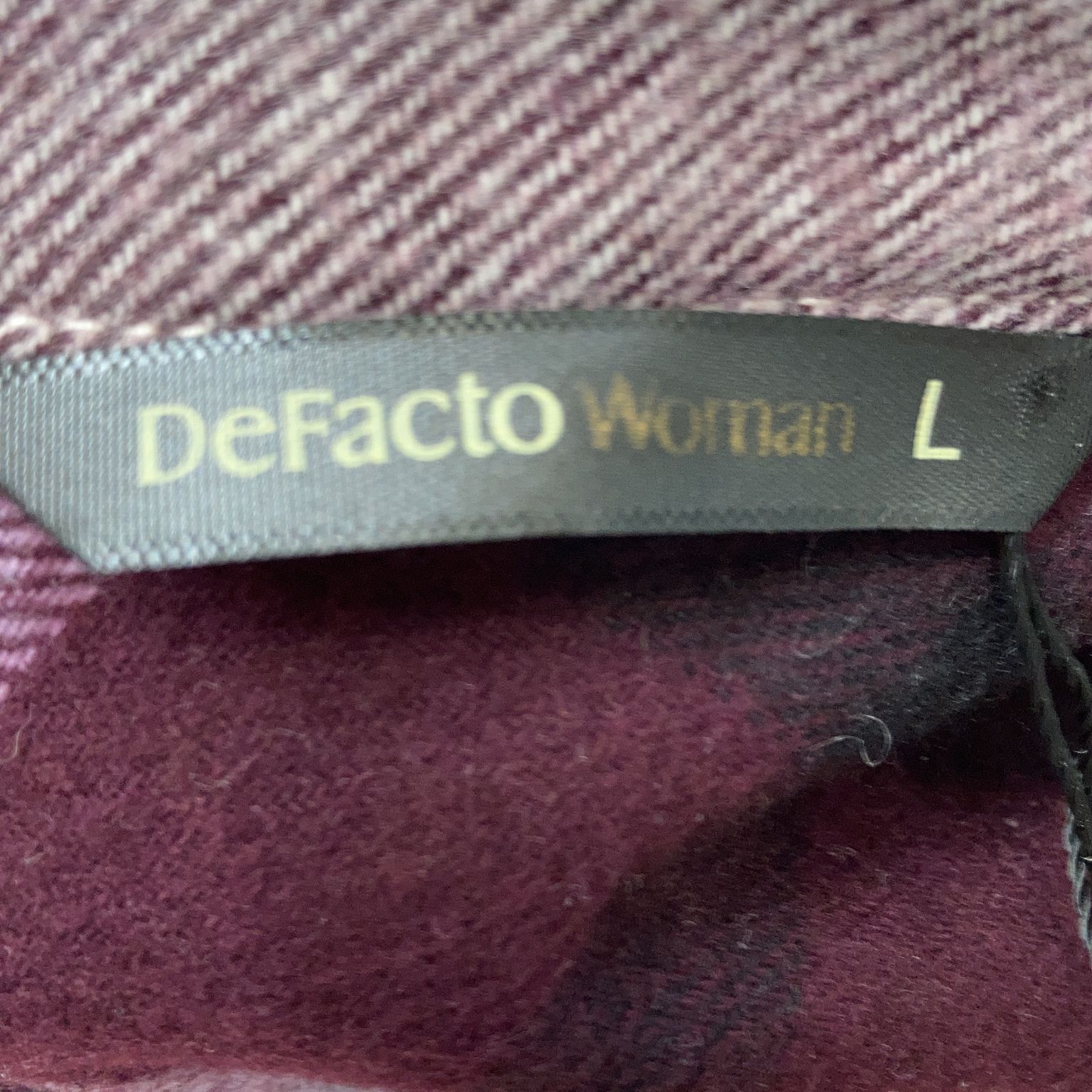 DeFacto Woman