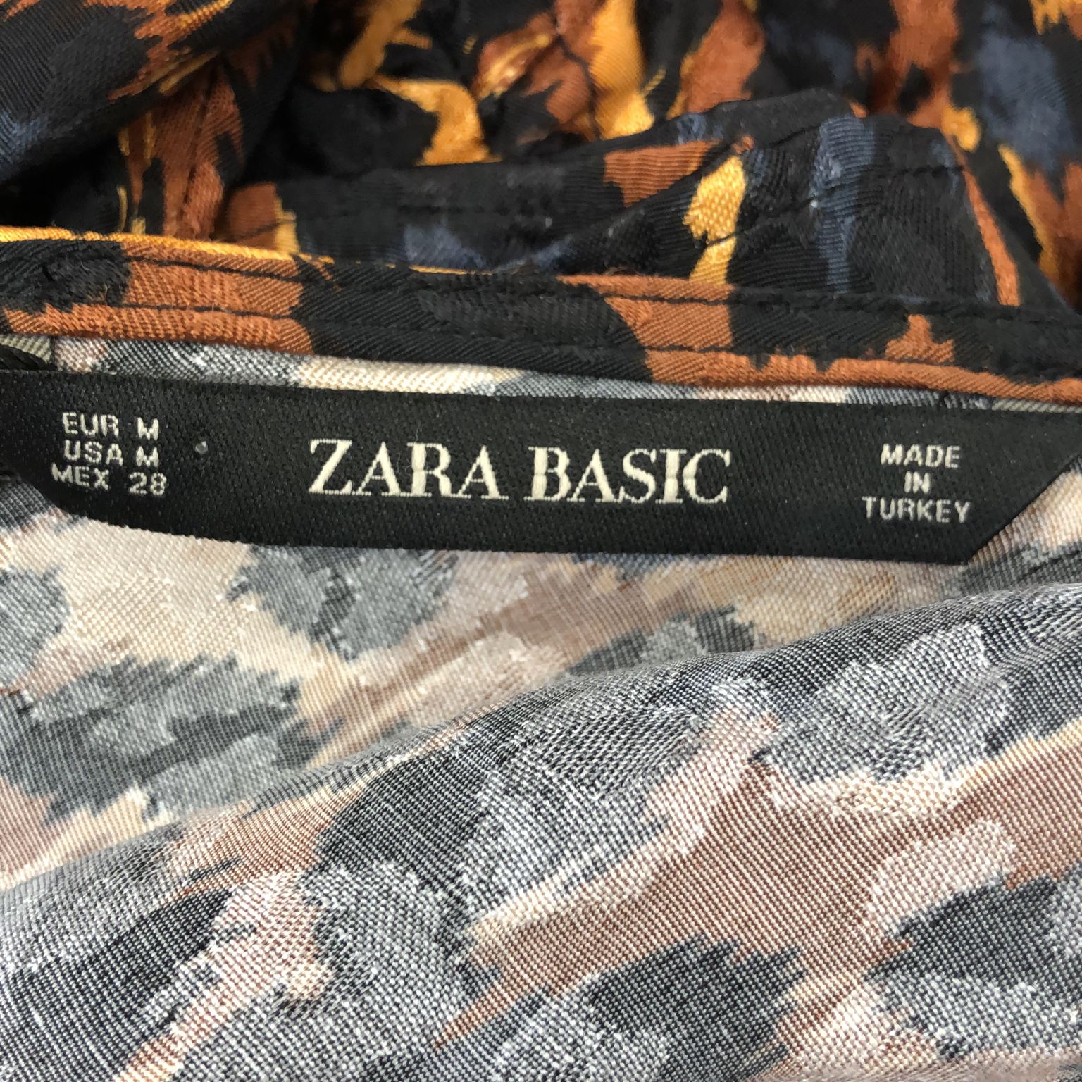 Zara Basic