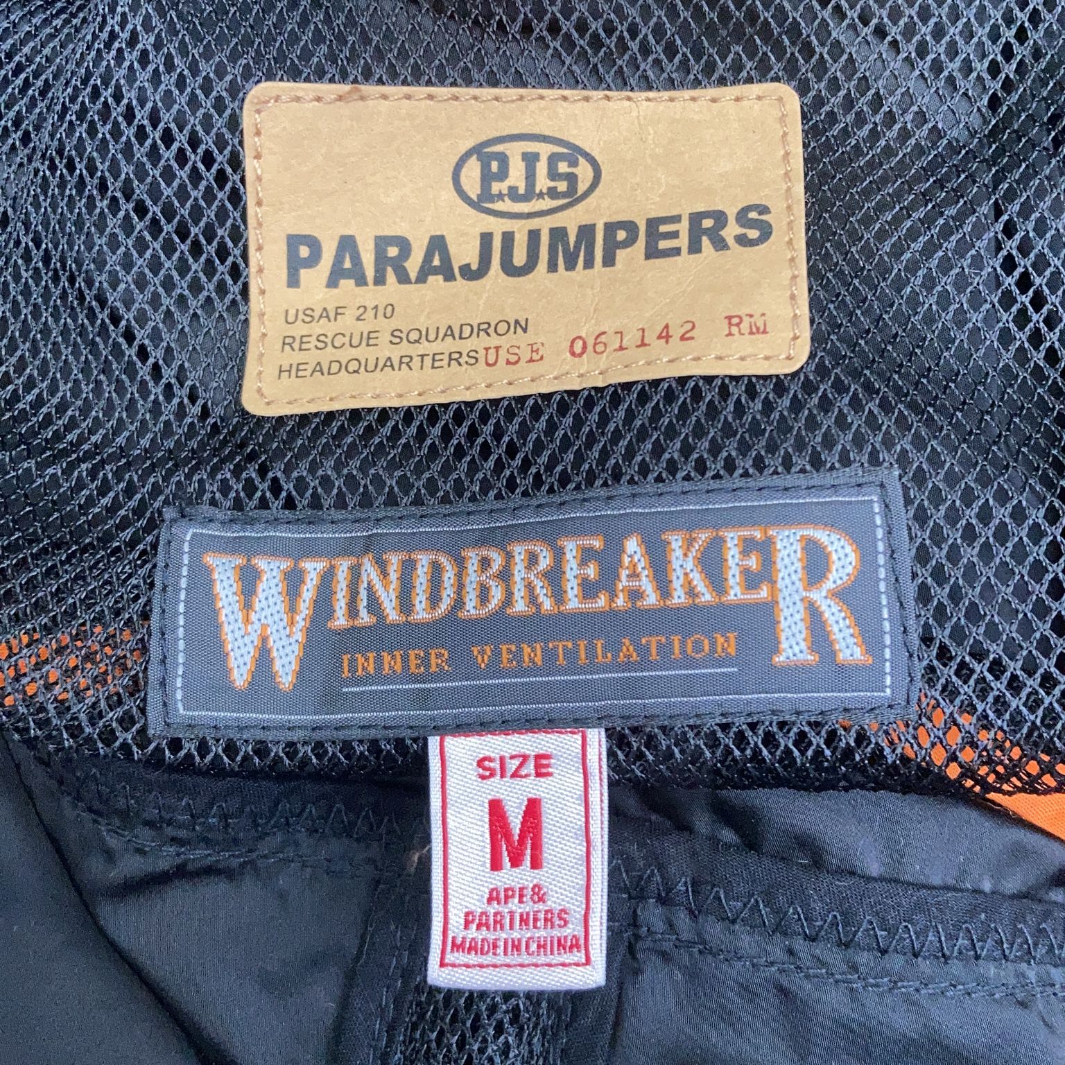 Parajumpers