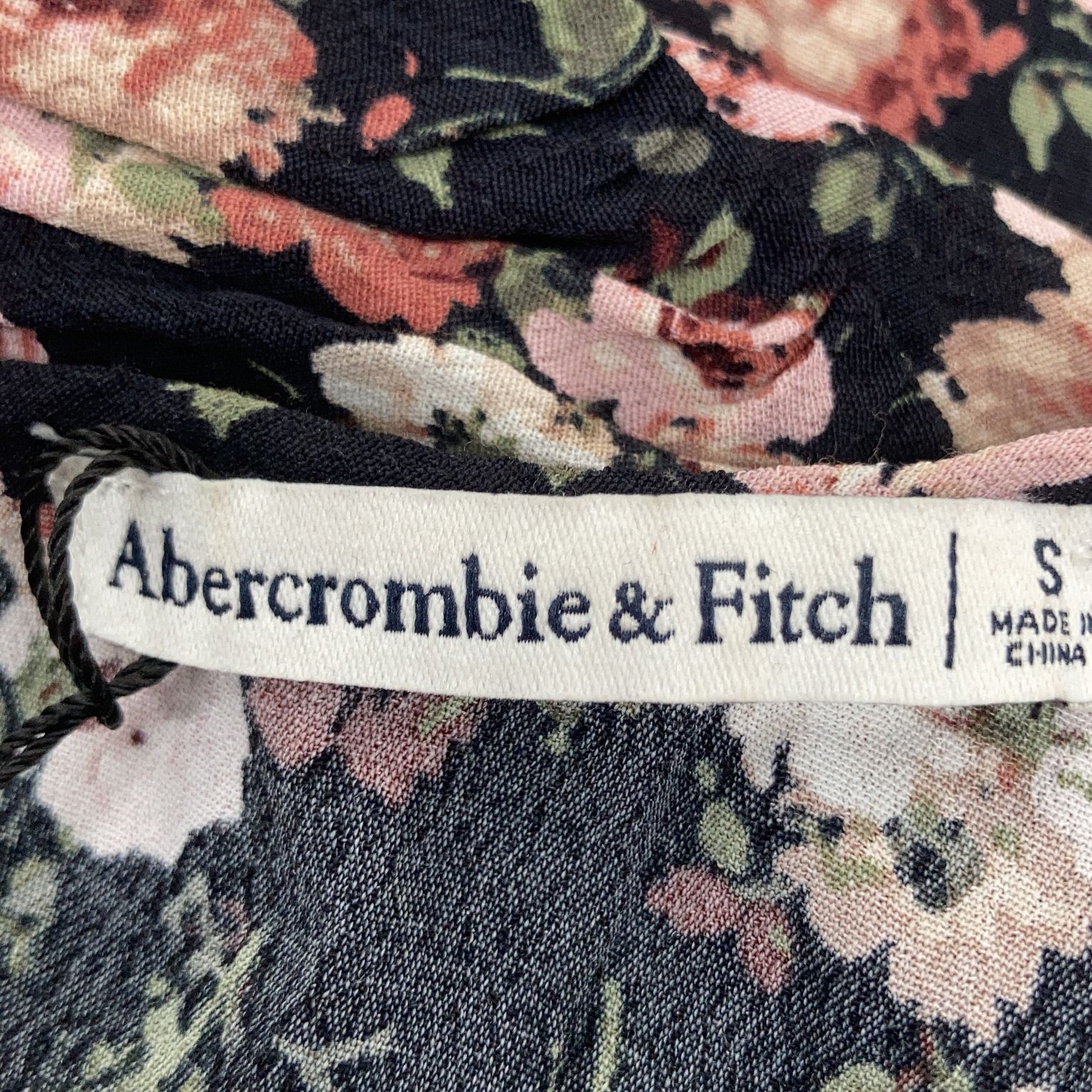 Abercrombie  Fitch