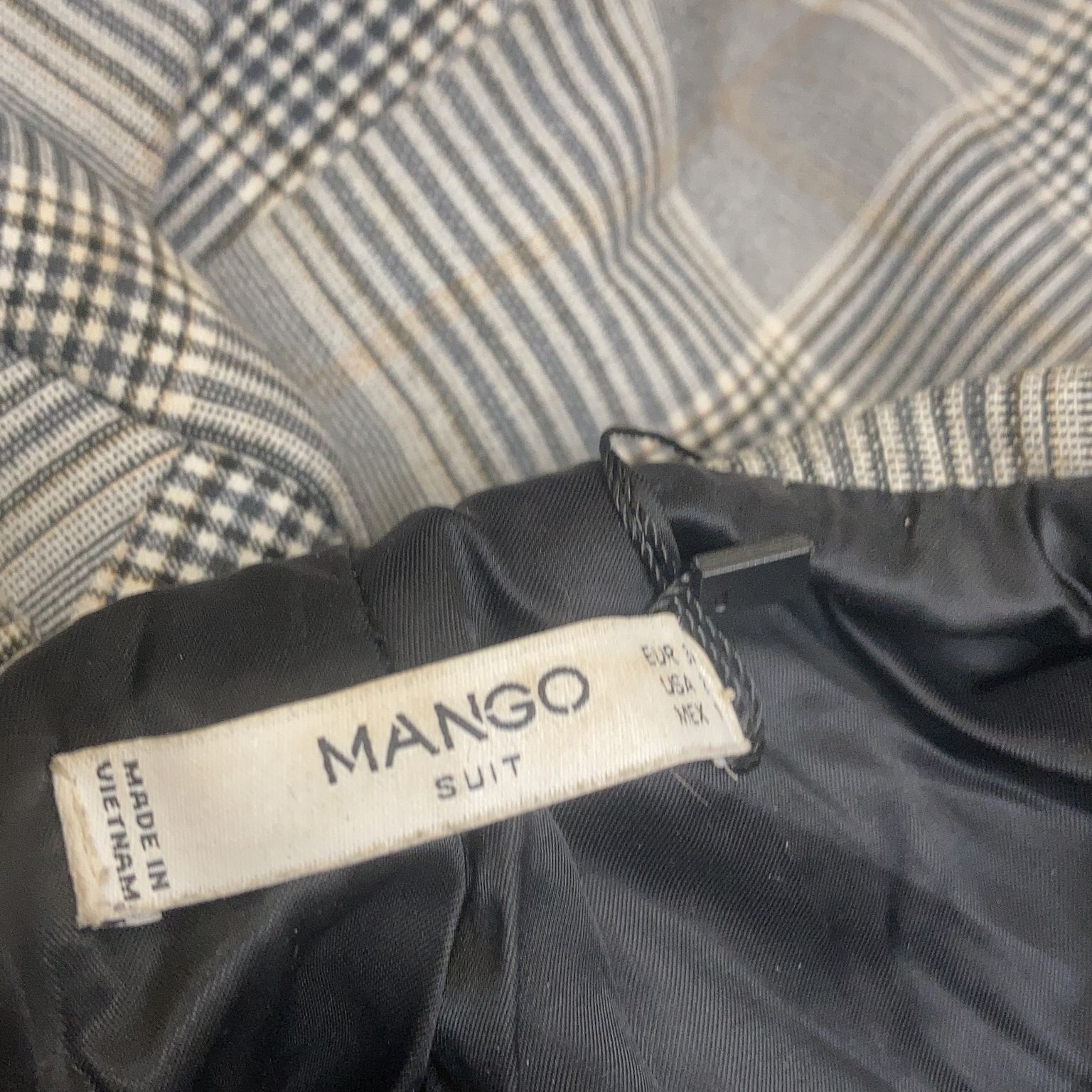 Mango Suit