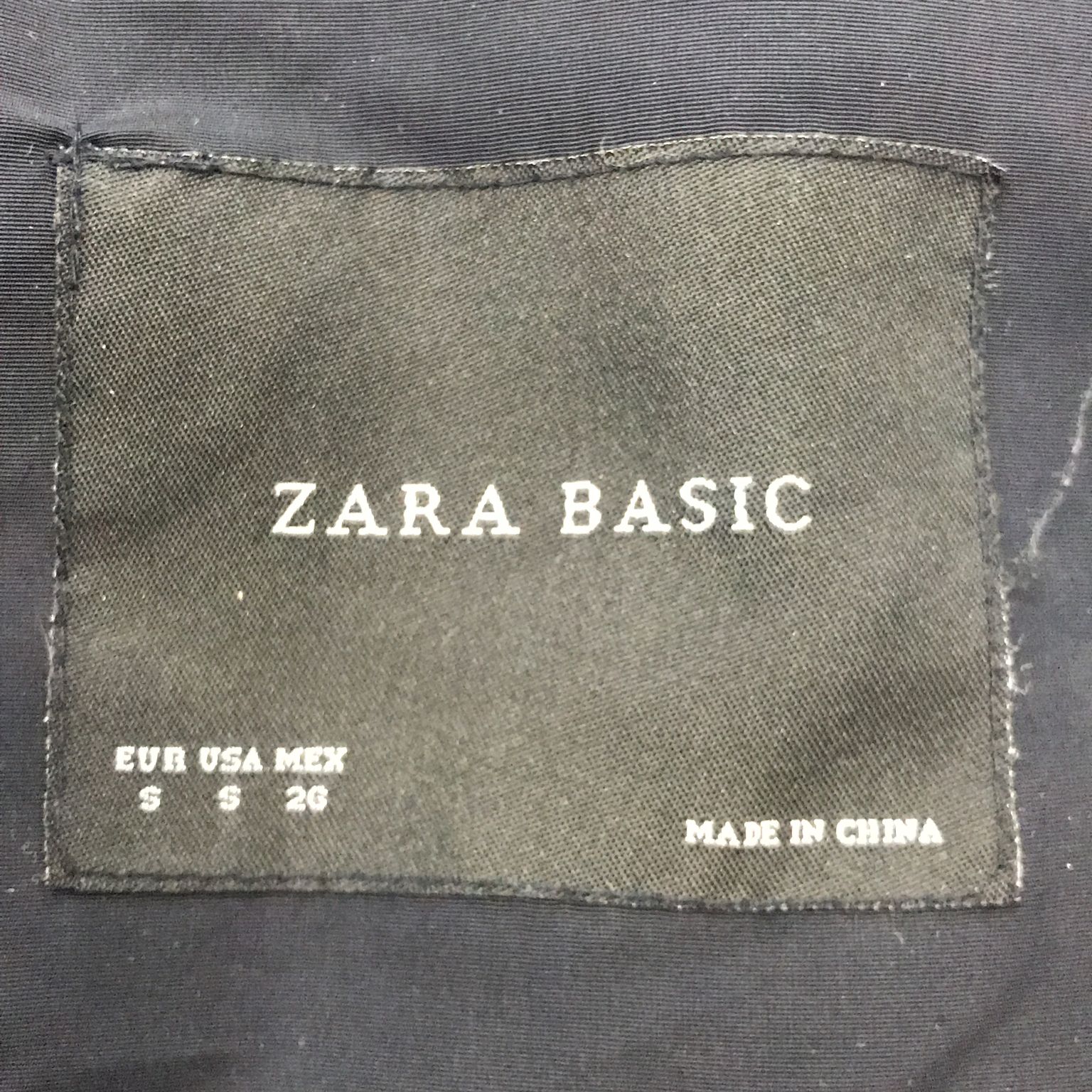 Zara Basic