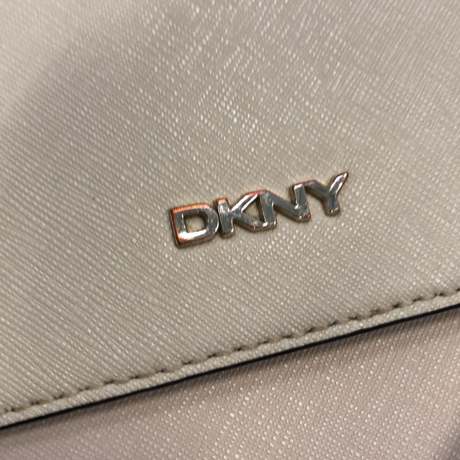 DKNY