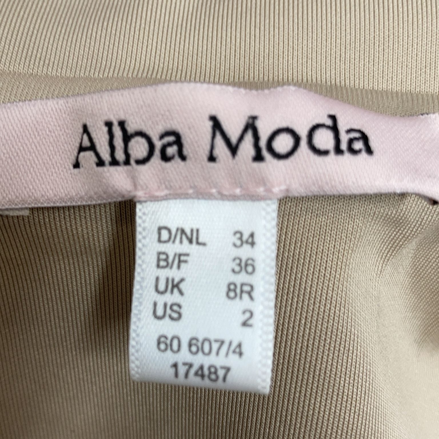 Alba Moda