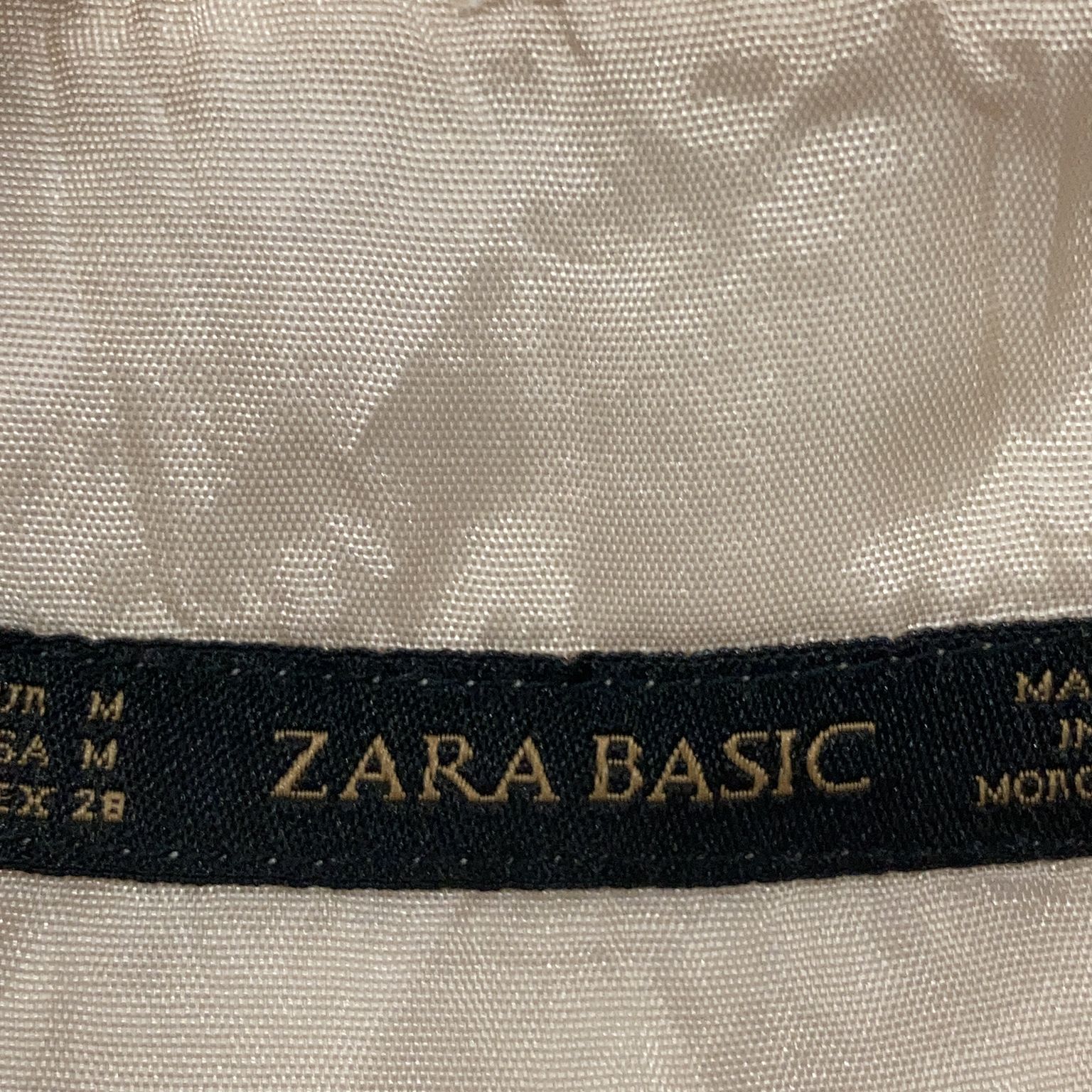 Zara Basic