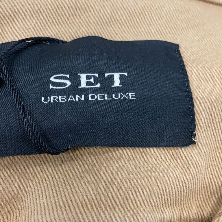 SET Urban Deluxe