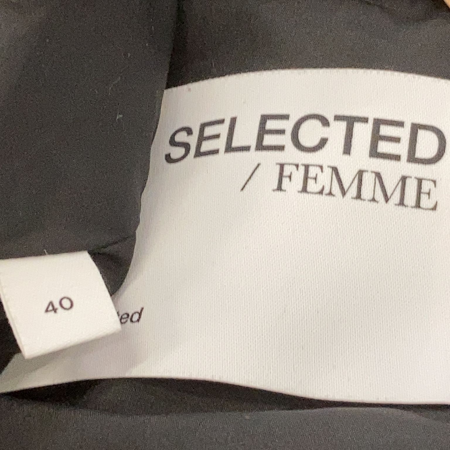 Selected Femme