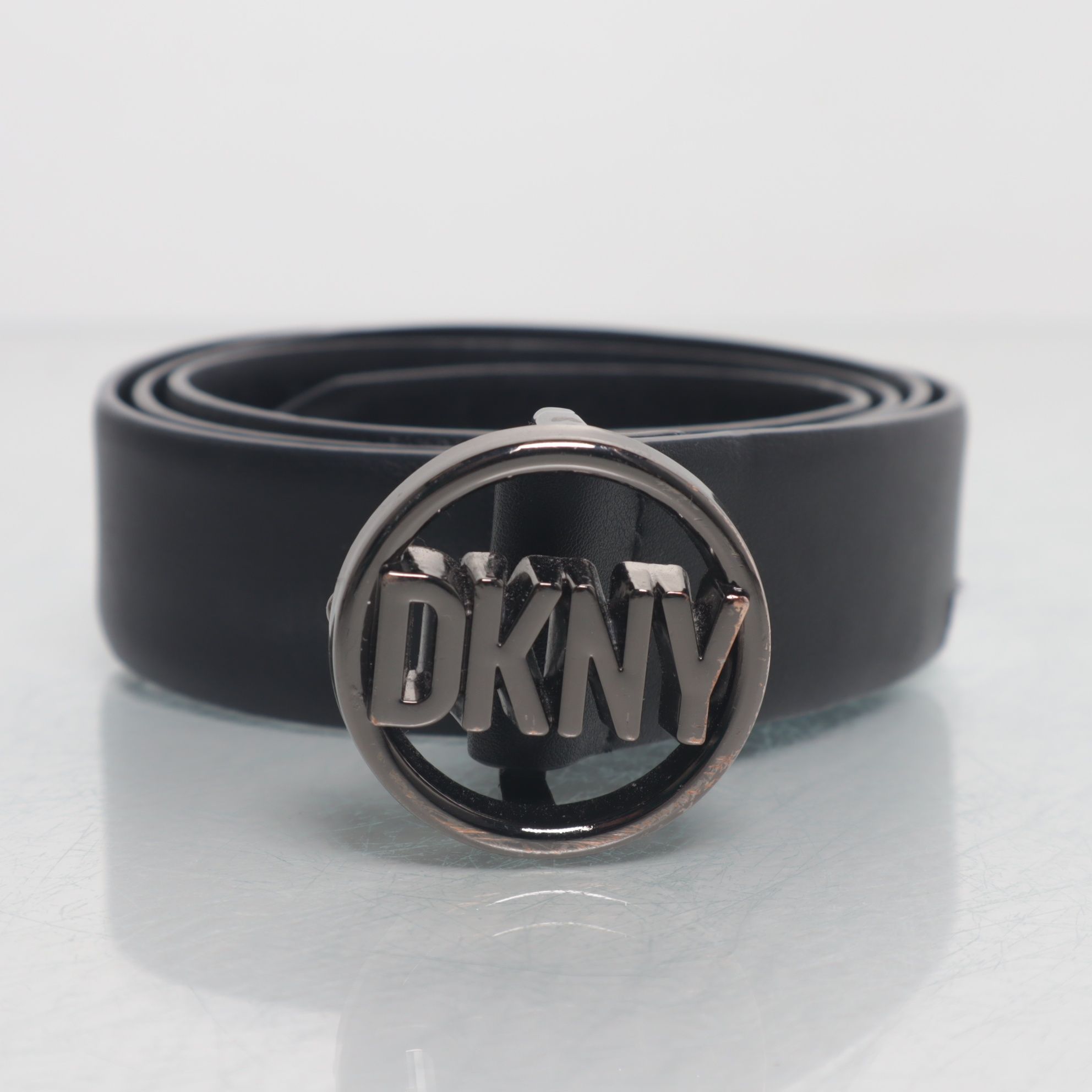 DKNY