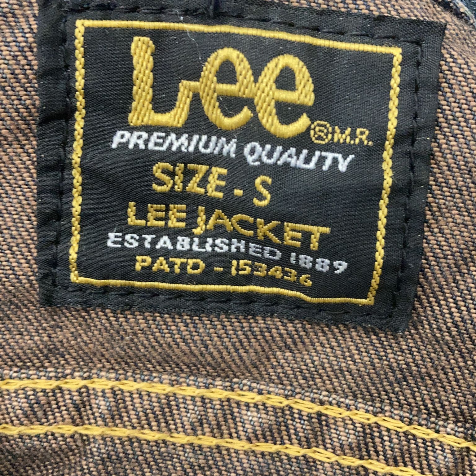 Lee