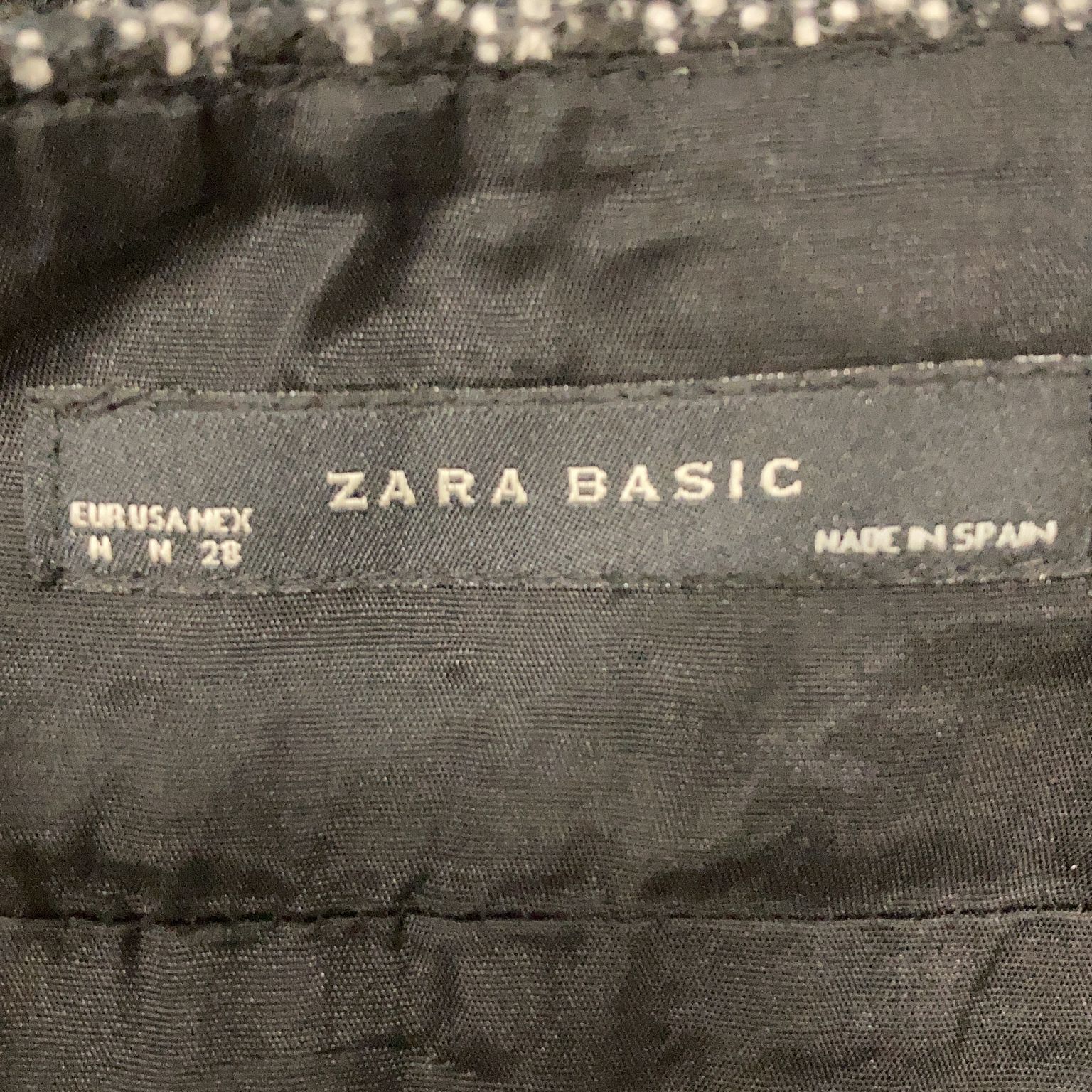 Zara Basic