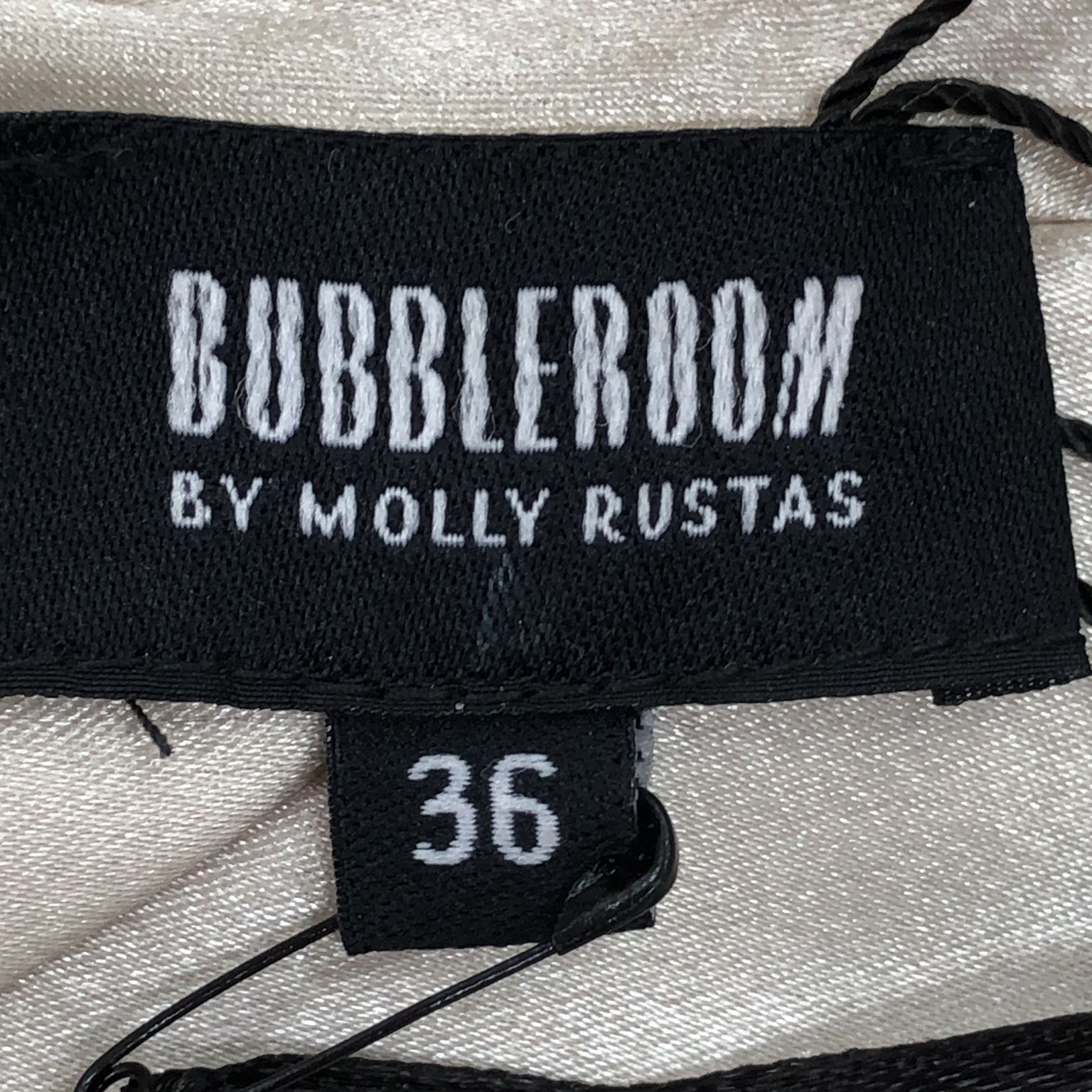 Bubbleroom by Molly Rustas