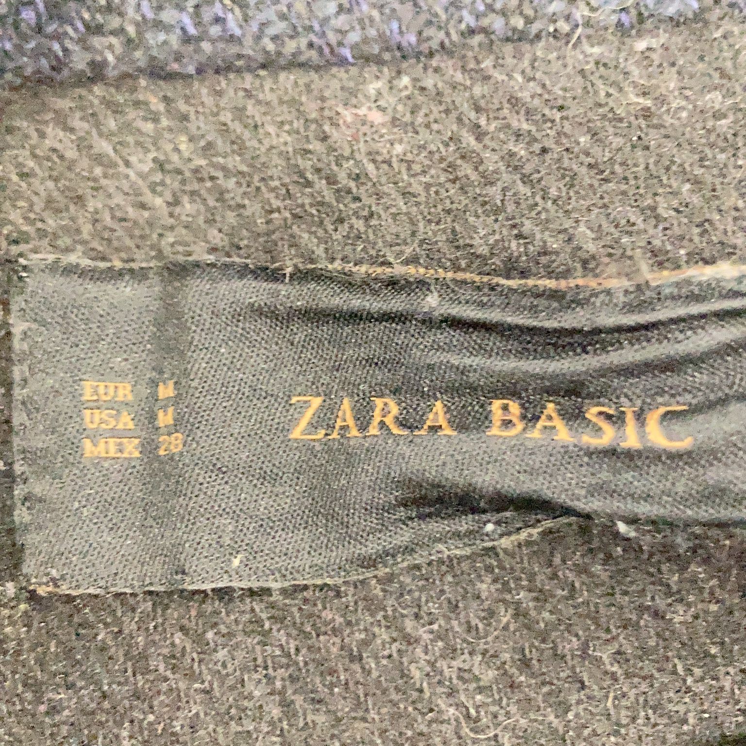 Zara Basic