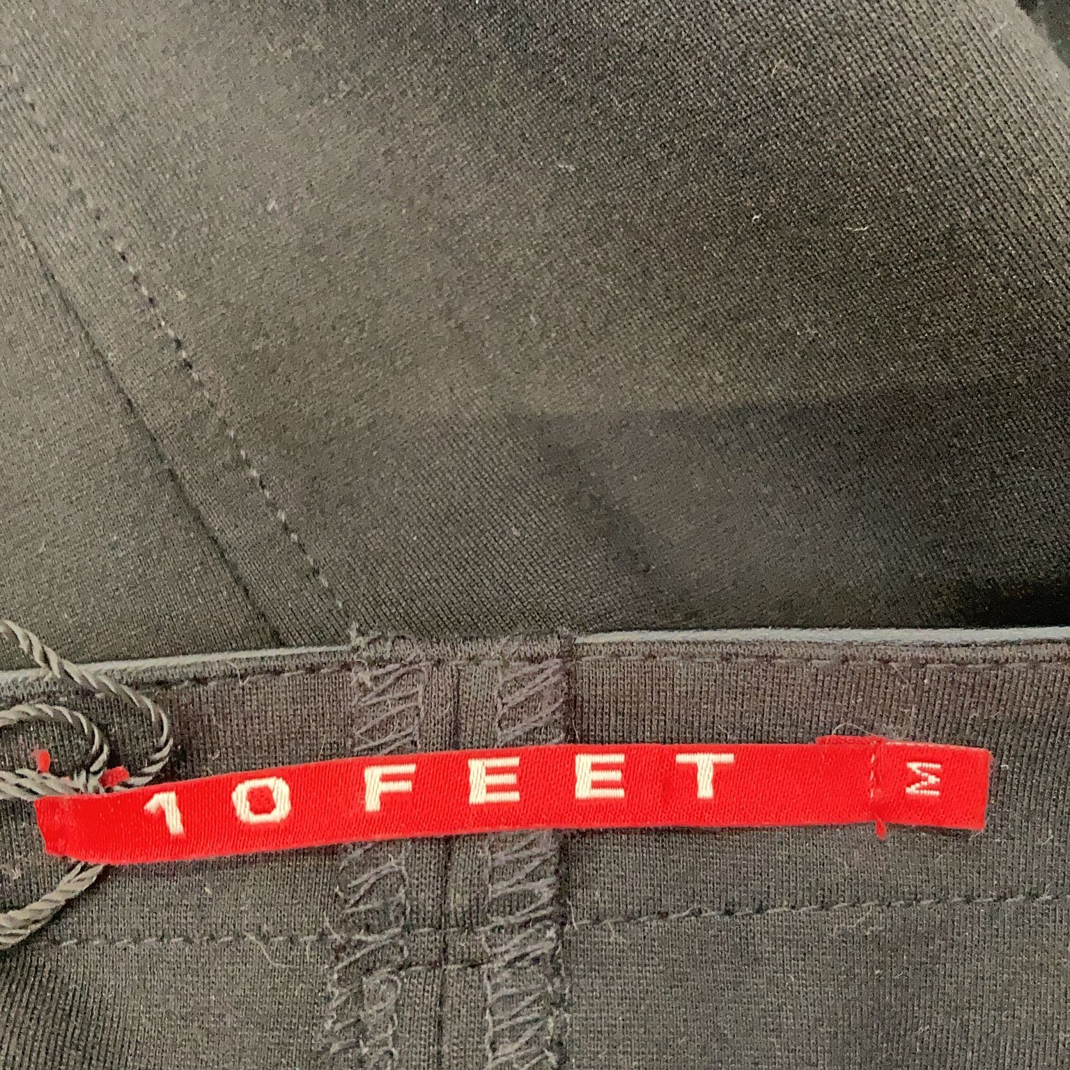 10 Feet