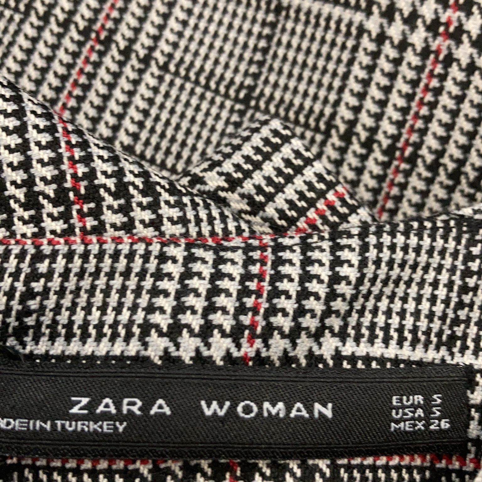 Zara Woman