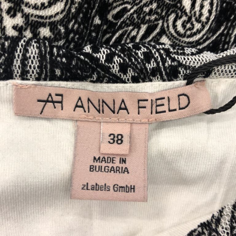 Anna Field