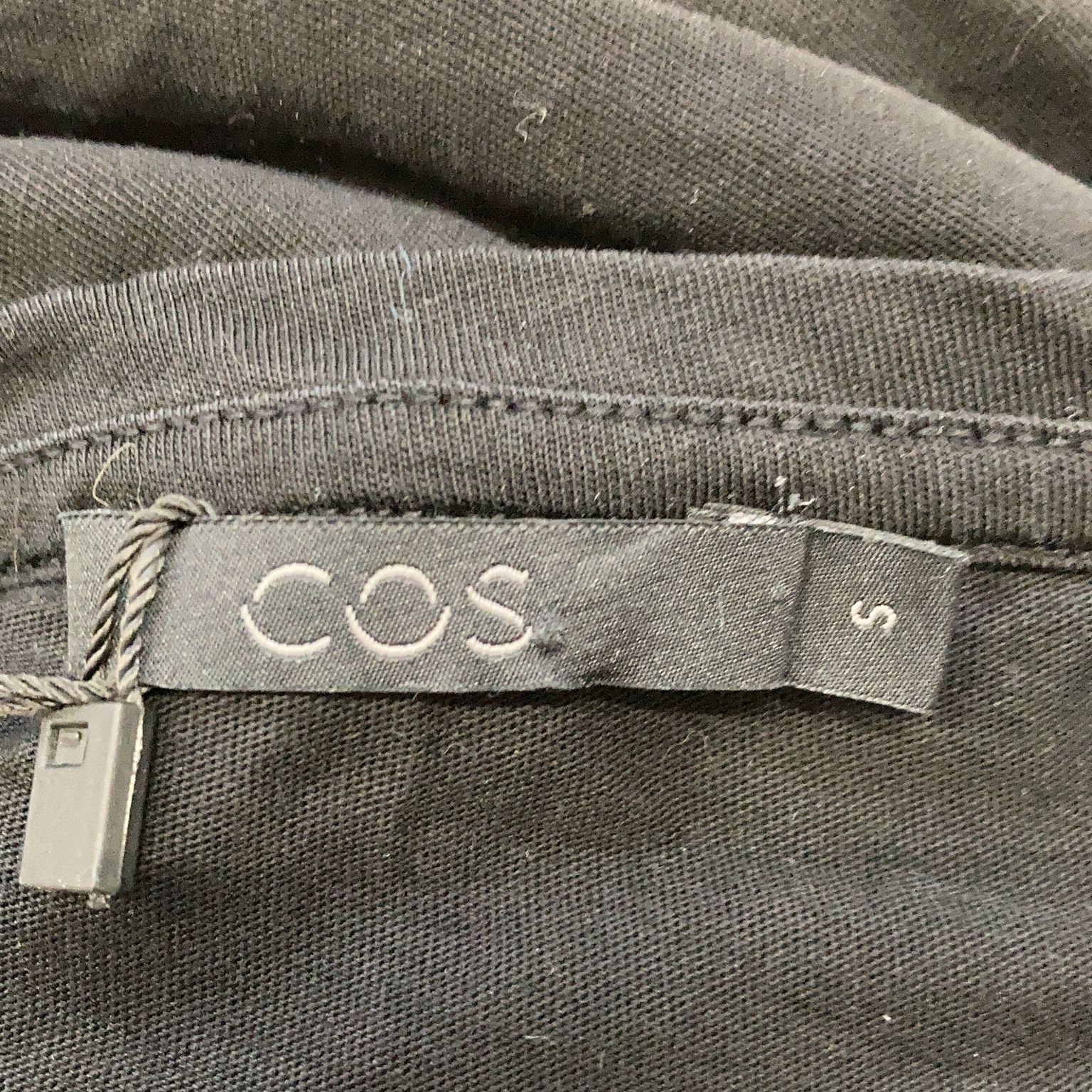 COS