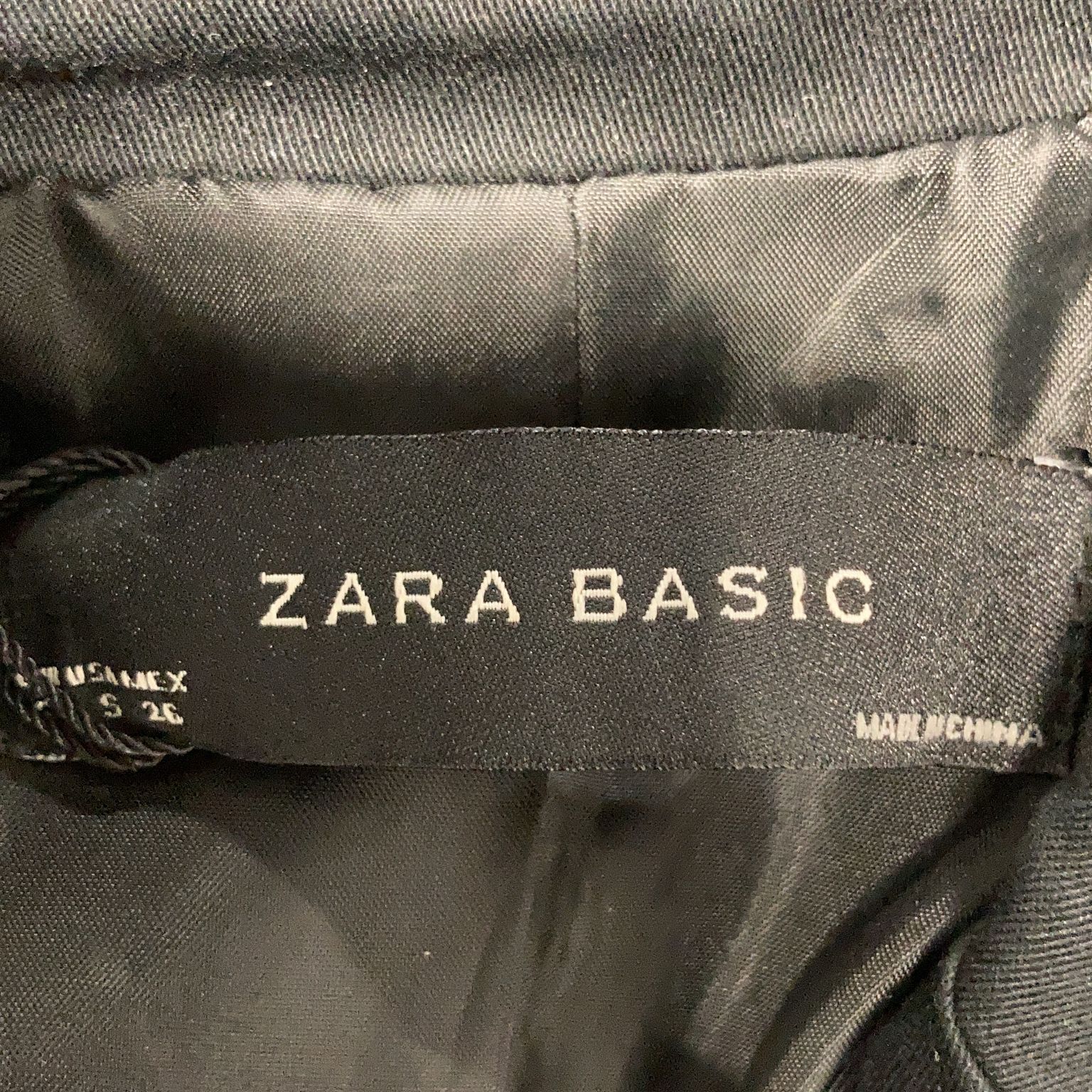 Zara Basic