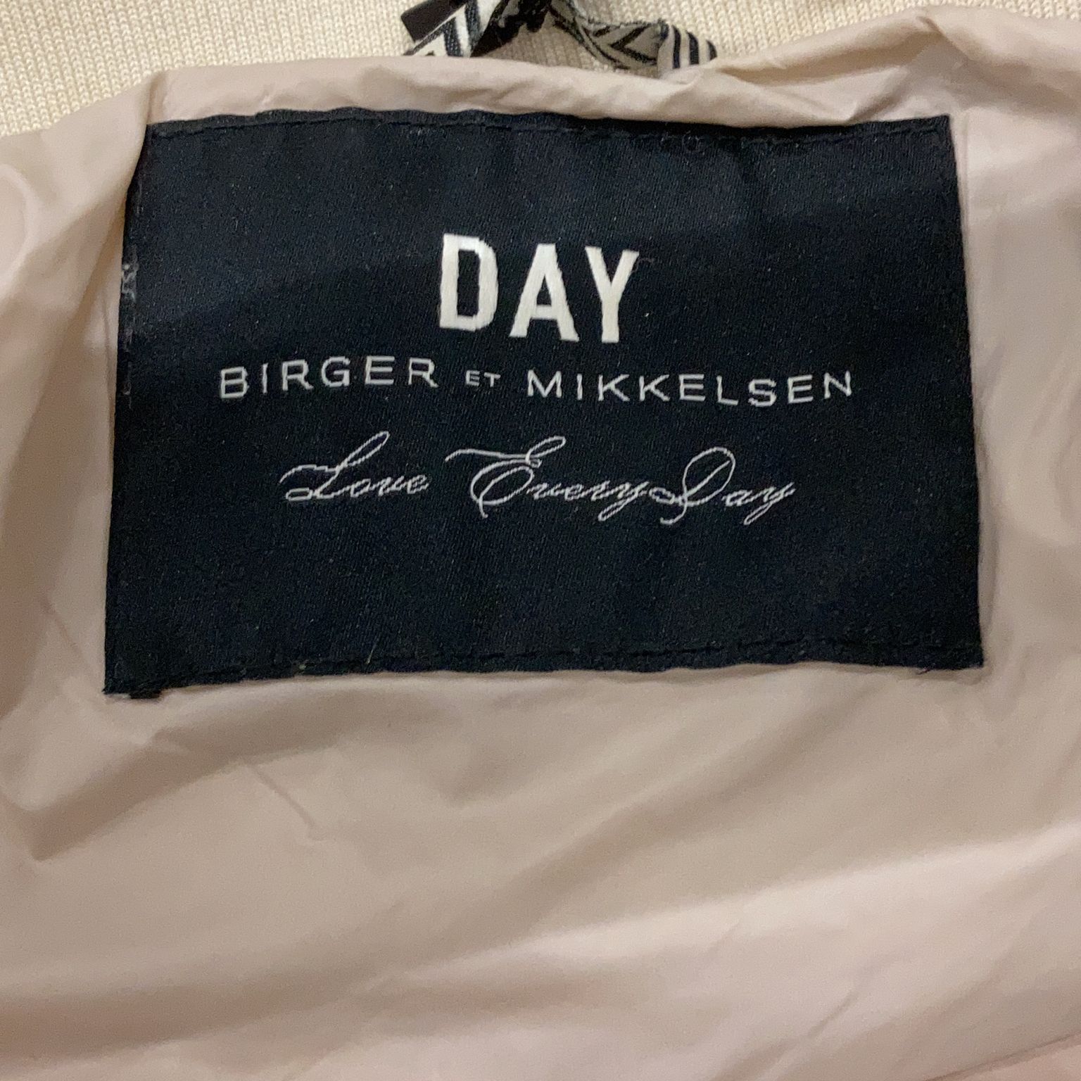 DAY Birger et Mikkelsen