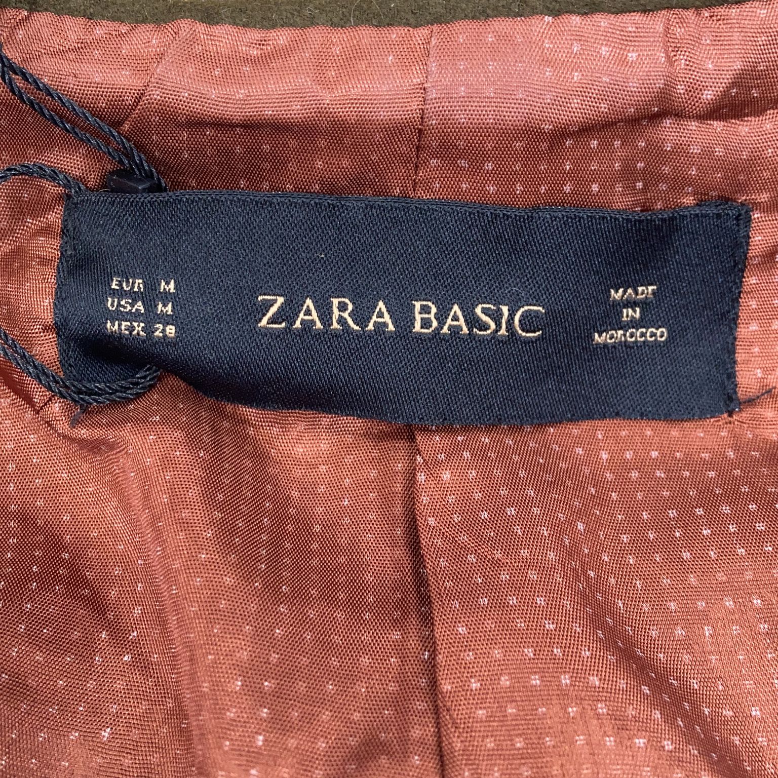 Zara Basic