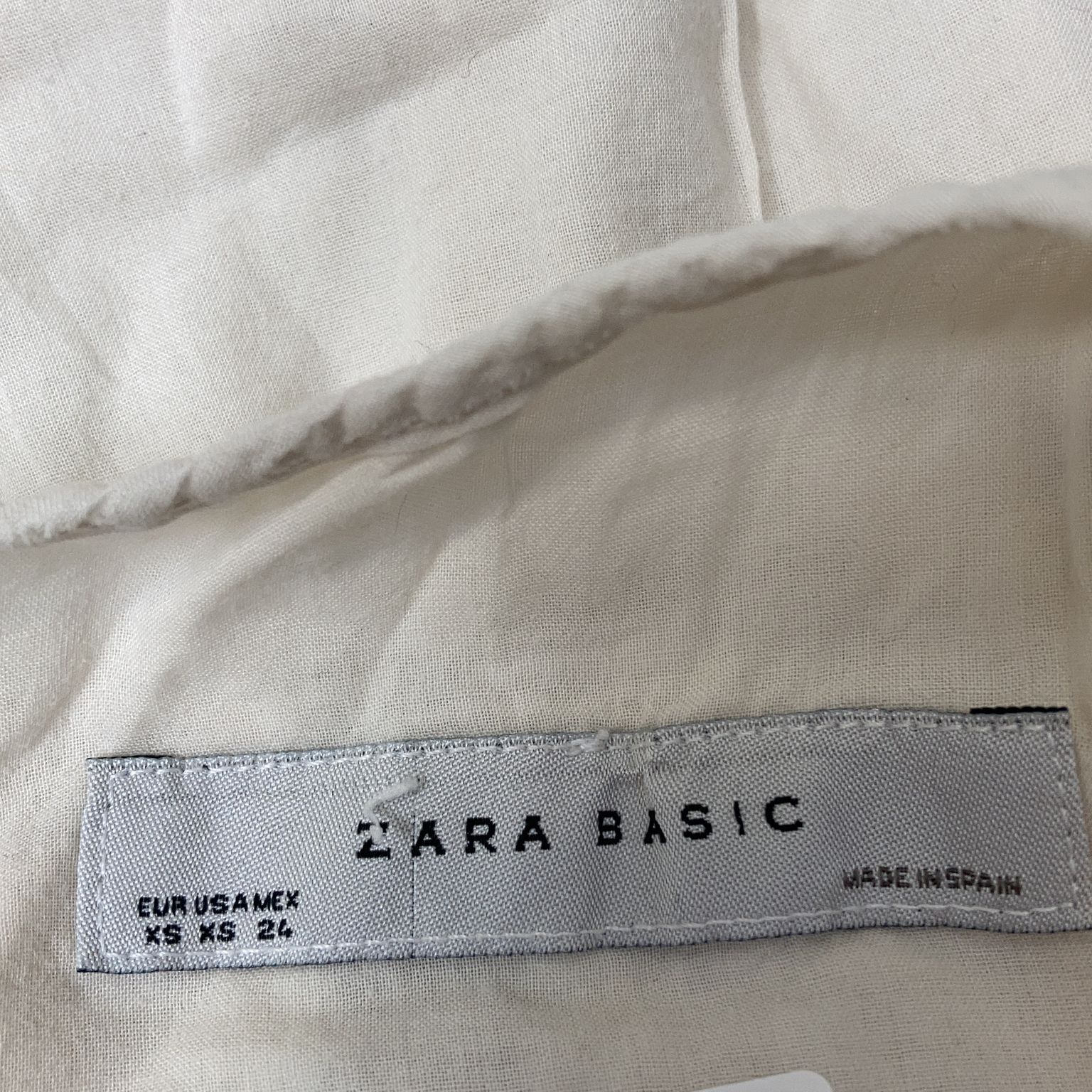 Zara Basic