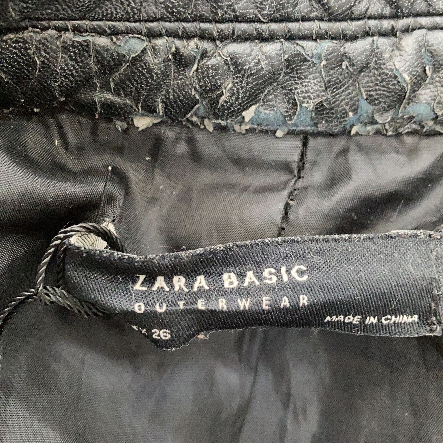 Zara Basic