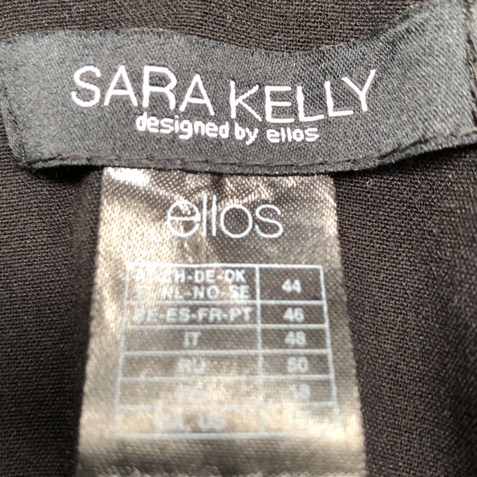 Sara Kelly by Ellos