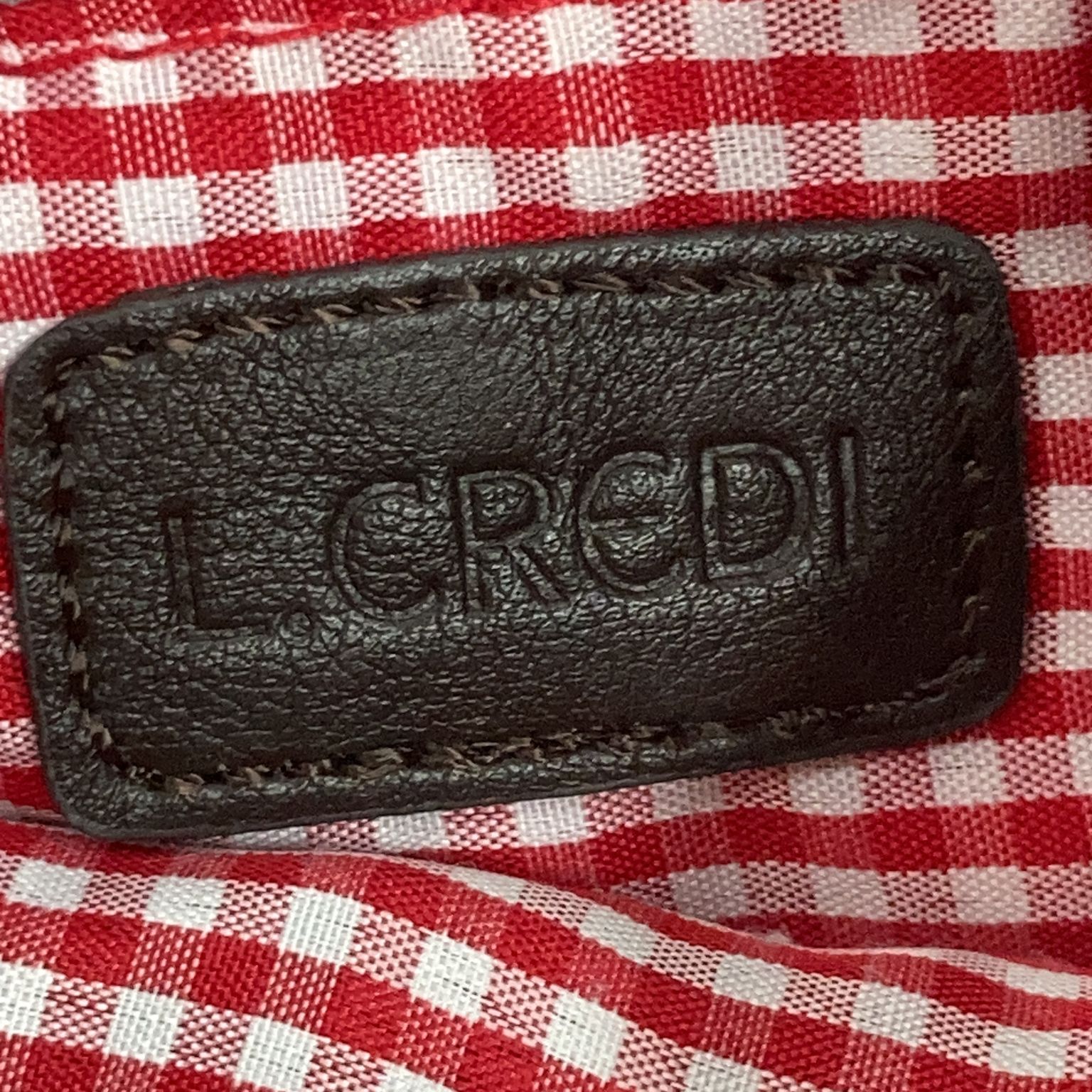 LCredi