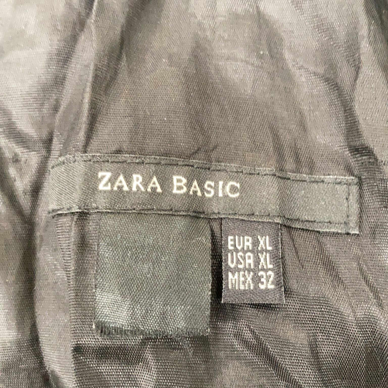 Zara Basic