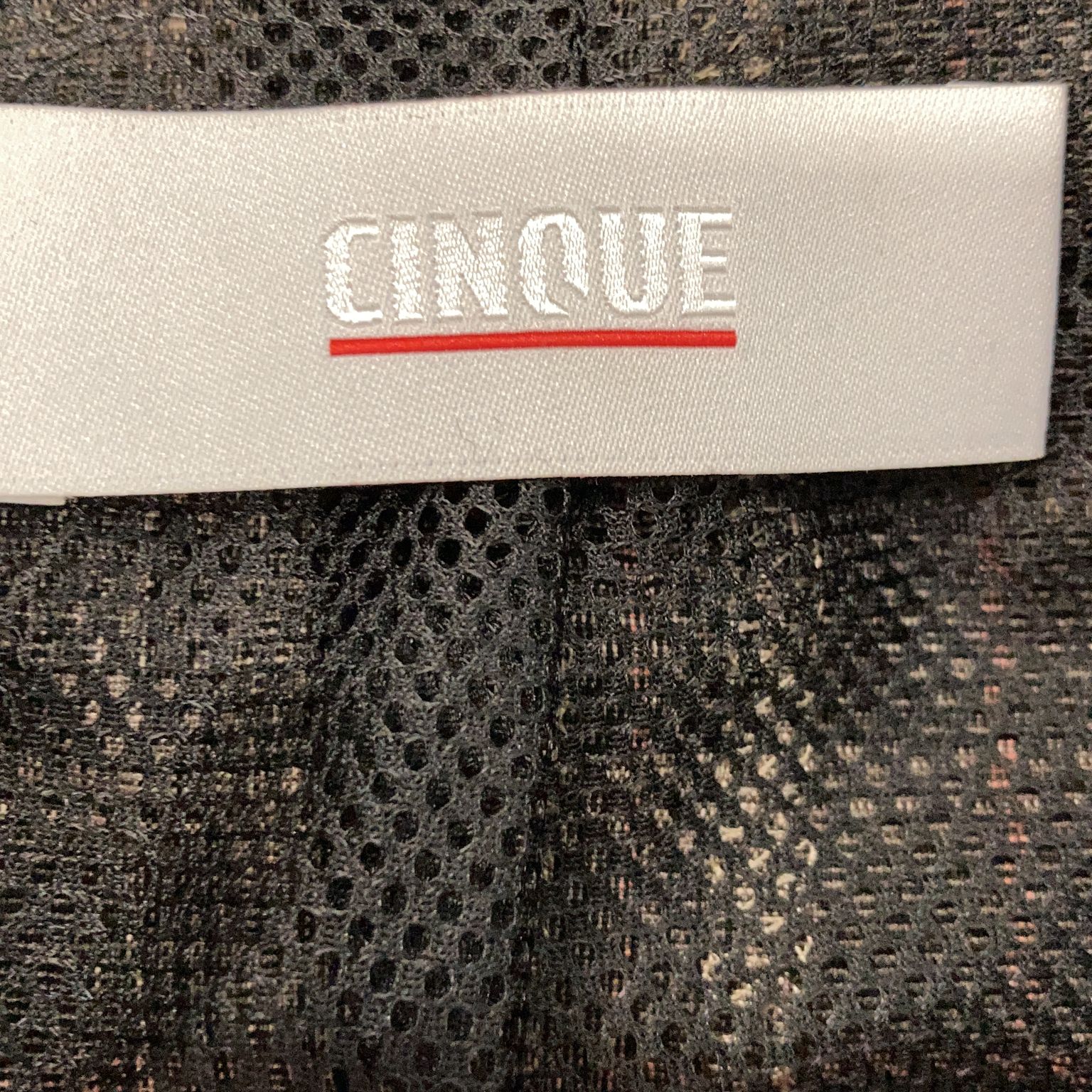 Cinque