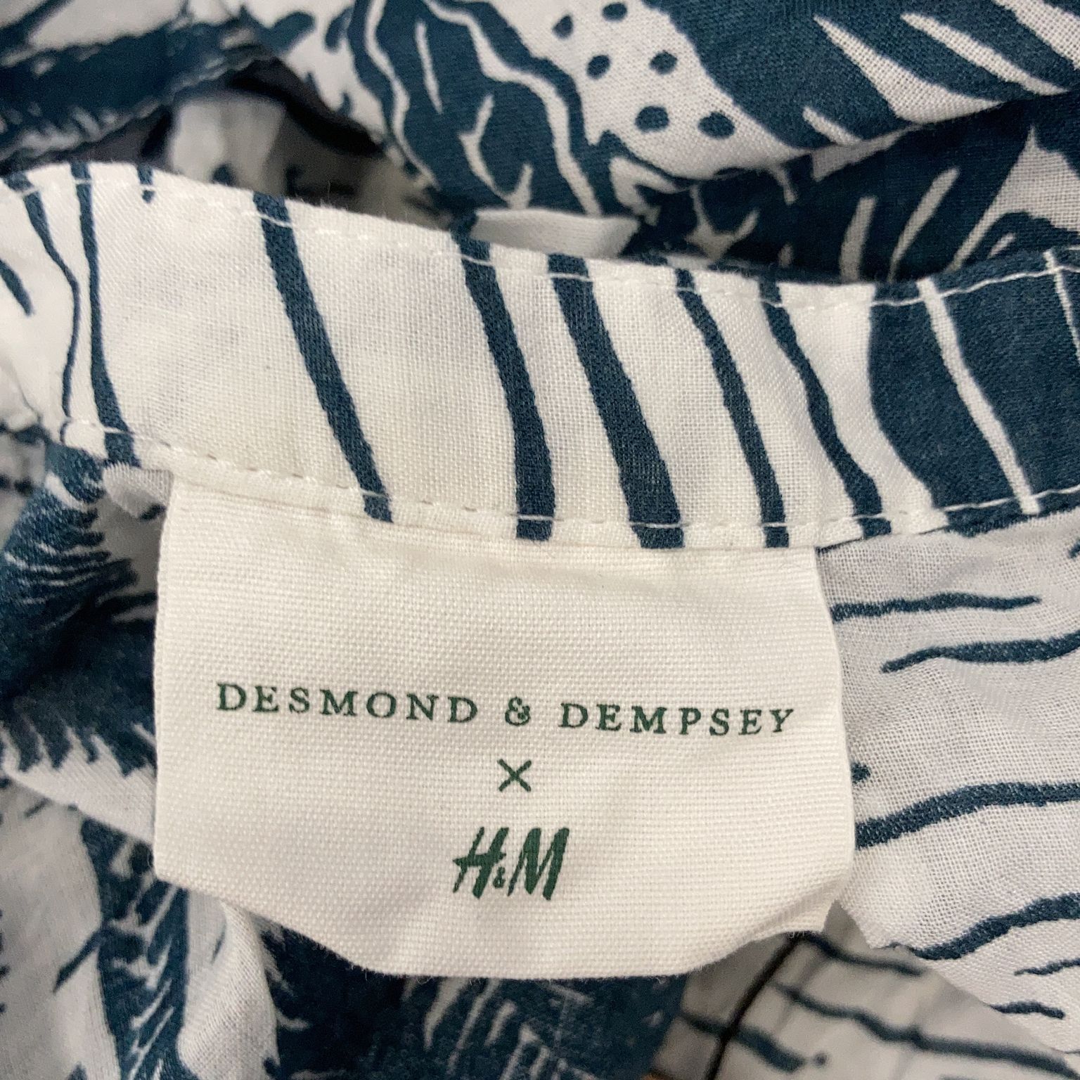 Desmond  Dempsey x HM