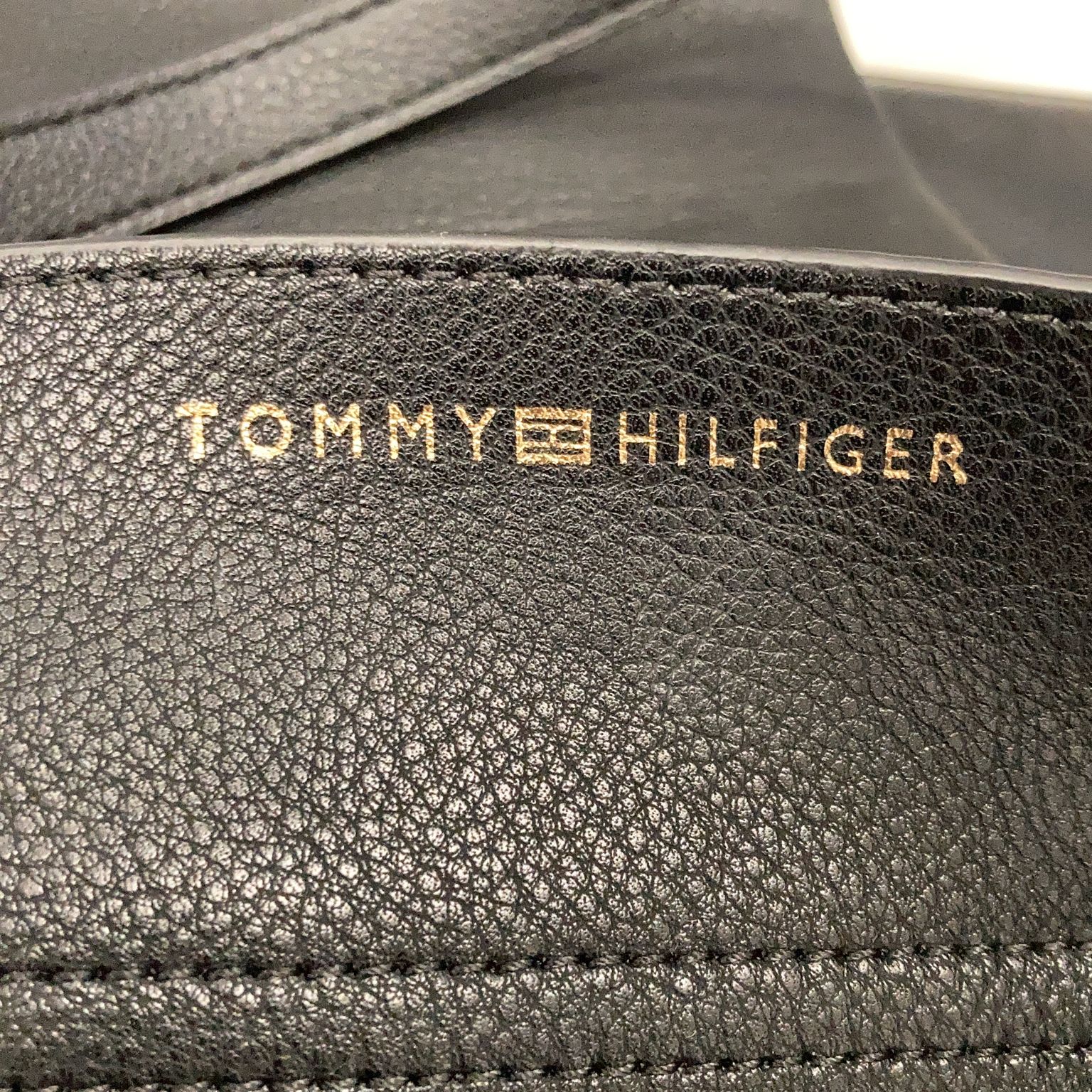 Tommy Hilfiger