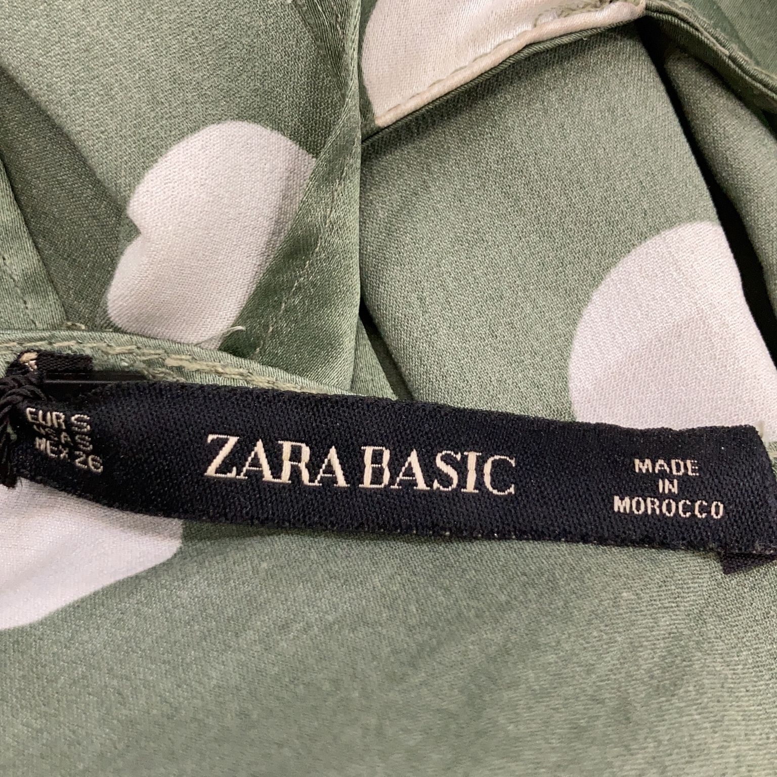 Zara Basic