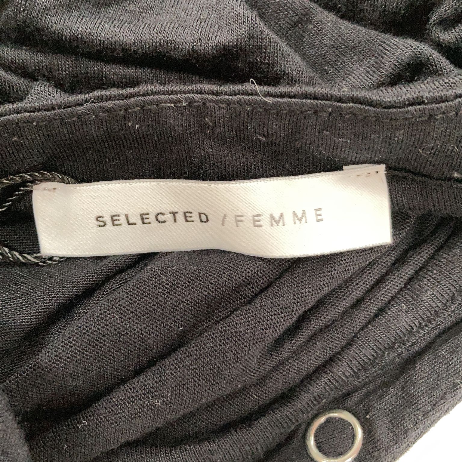 Selected Femme