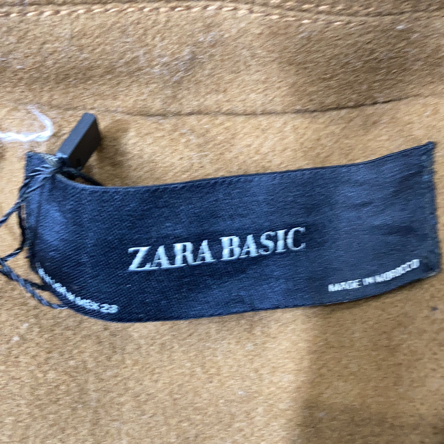 Zara Basic