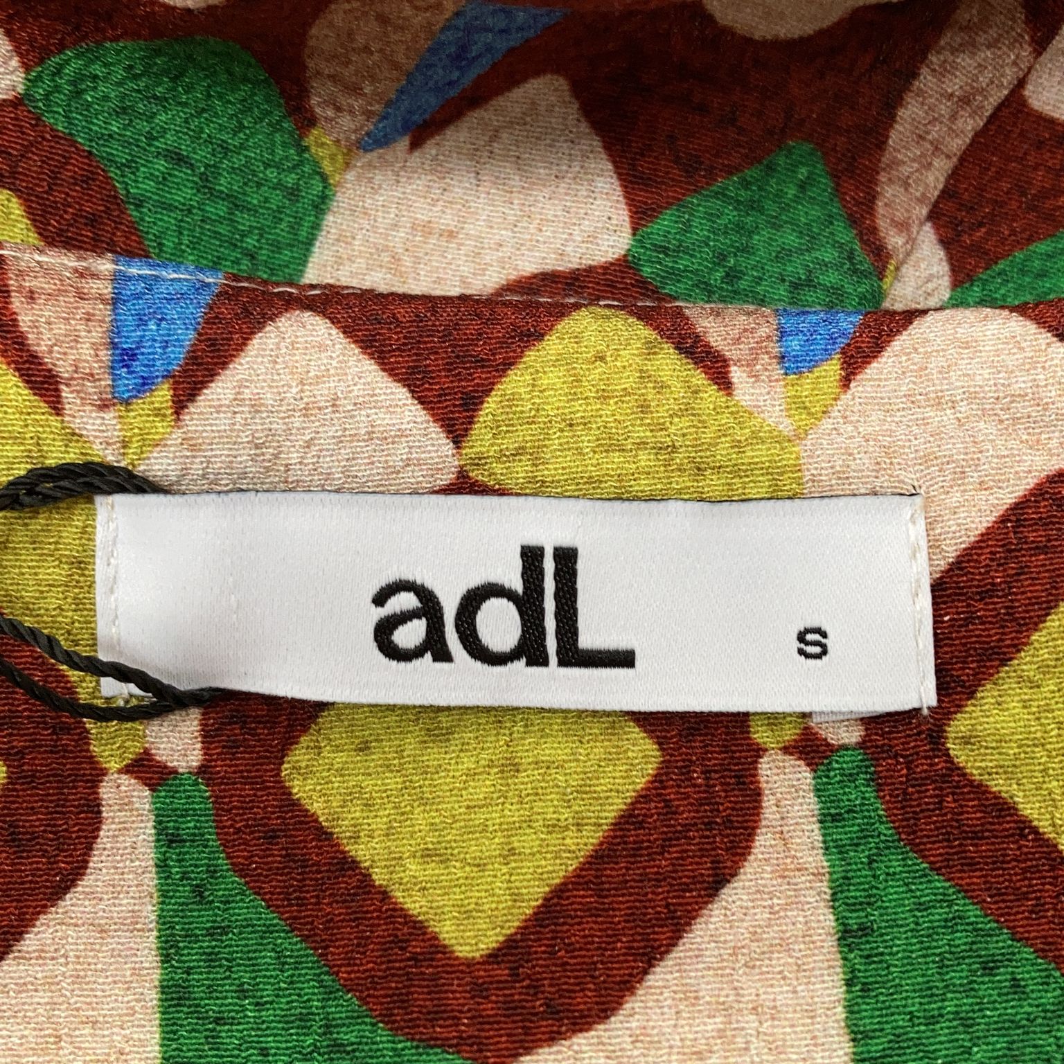 adL