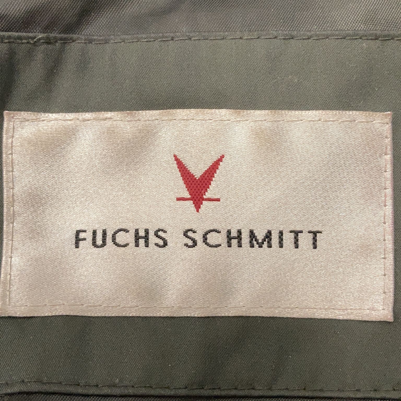 Fuchs Schmitt