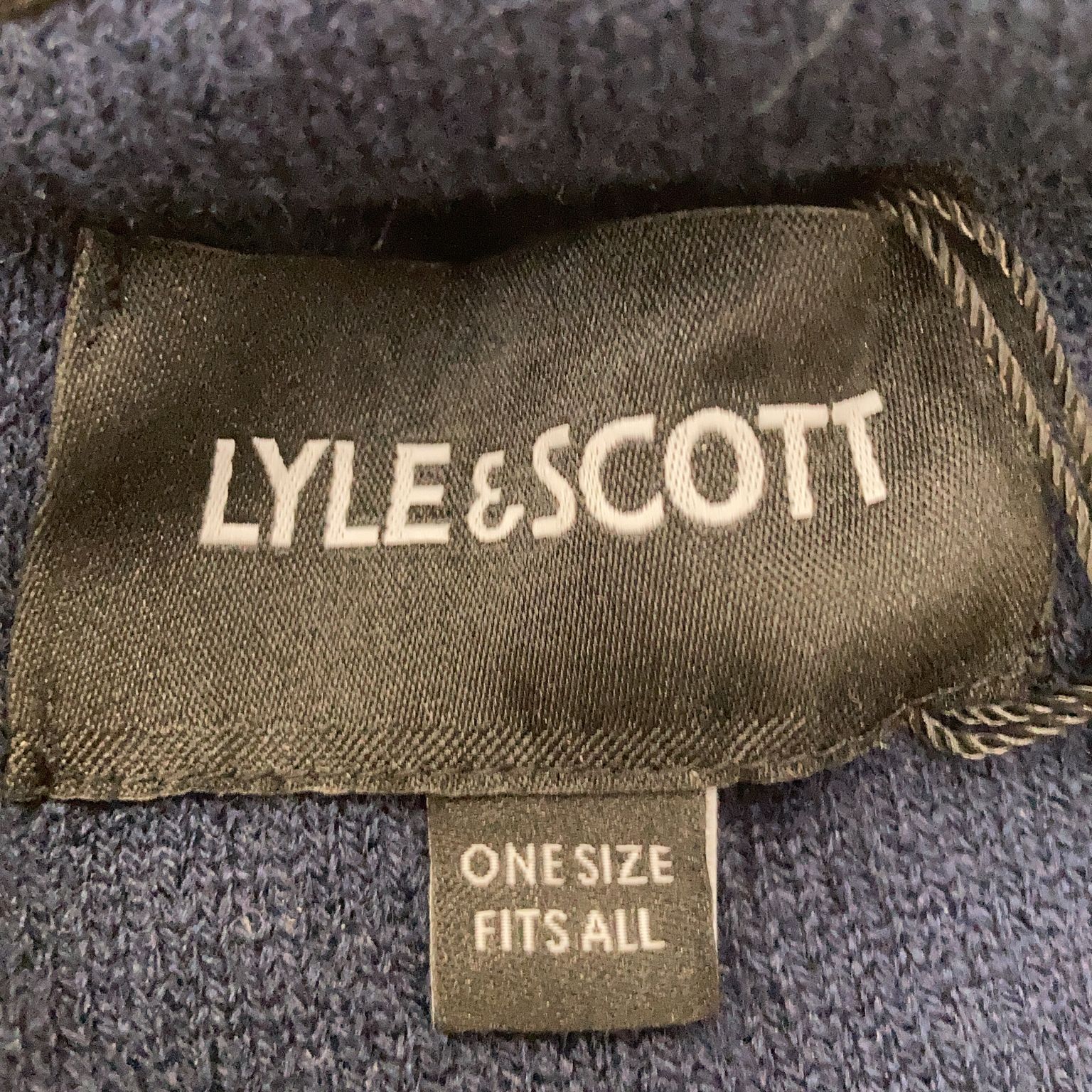 Lyle  Scott