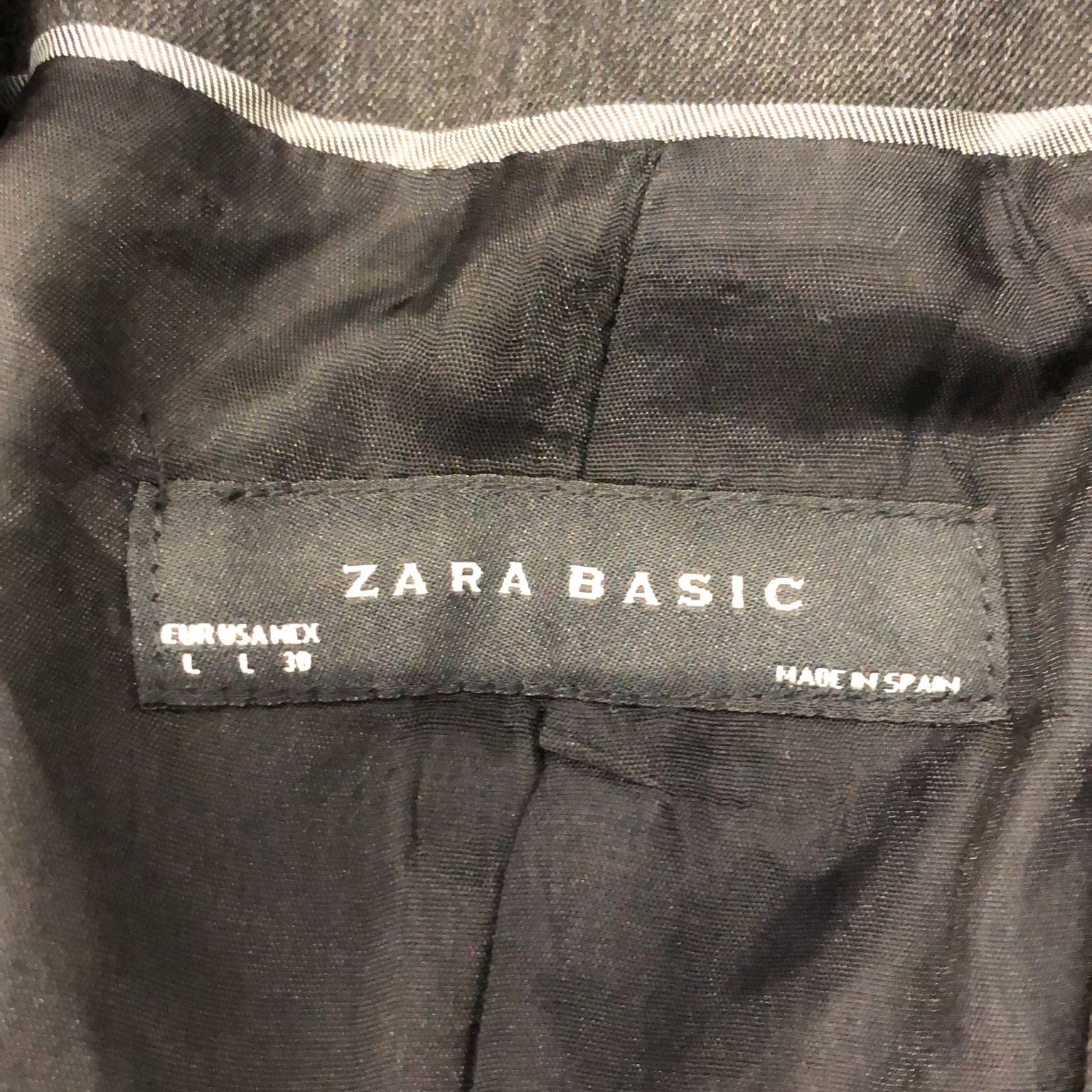 Zara Basic