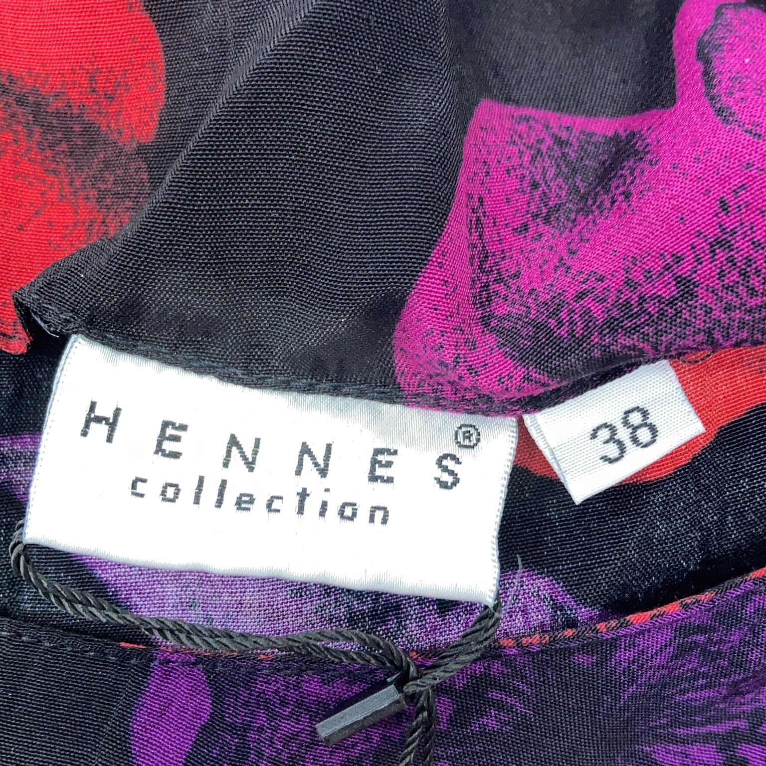 Hennes Collection